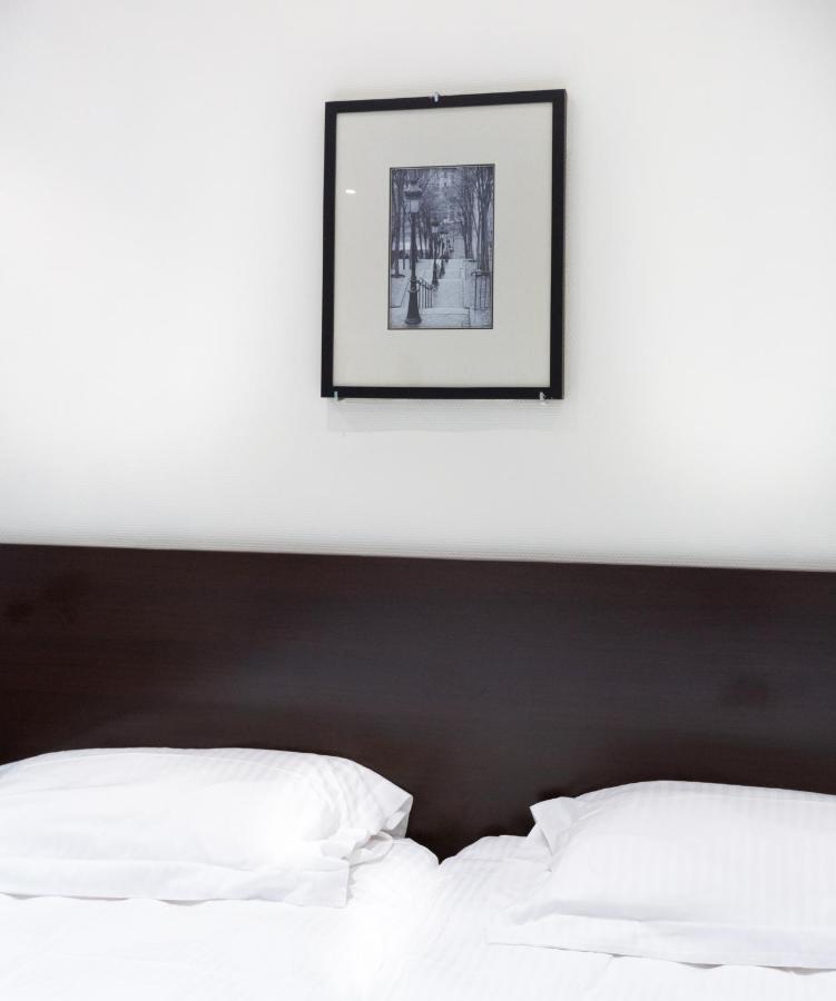 Mimosa Hotel Paris