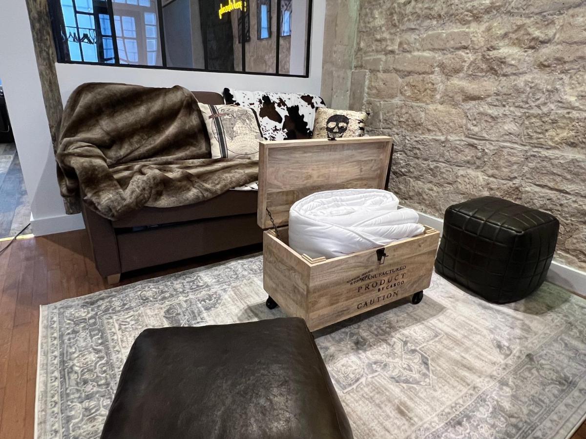 Good Vibes Luxurious Loft In 11th, With Ac & Table Football Apartment Paris