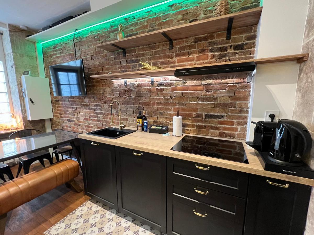 Good Vibes Luxurious Loft In 11th, With Ac & Table Football Apartment *