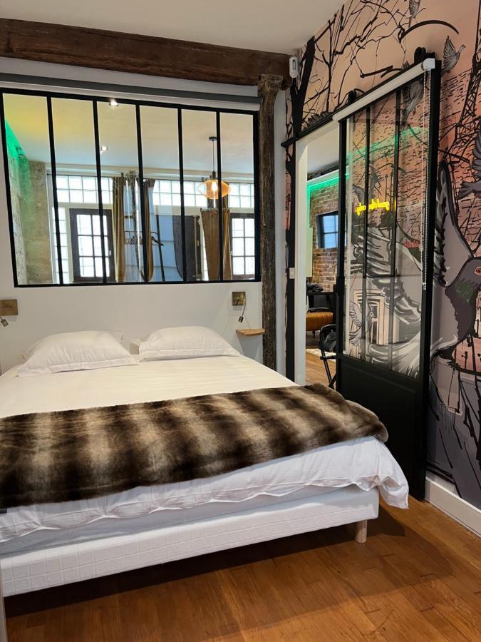 Apartment Good Vibes Luxurious Loft In 11th, With Ac & Table Football Paris