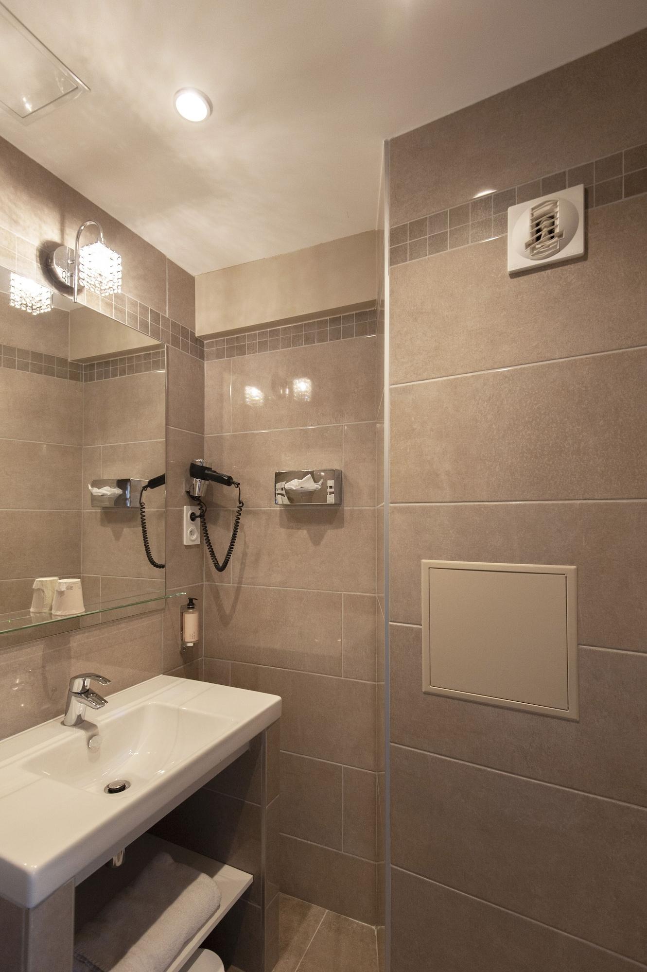 Hotel France Albion 2*