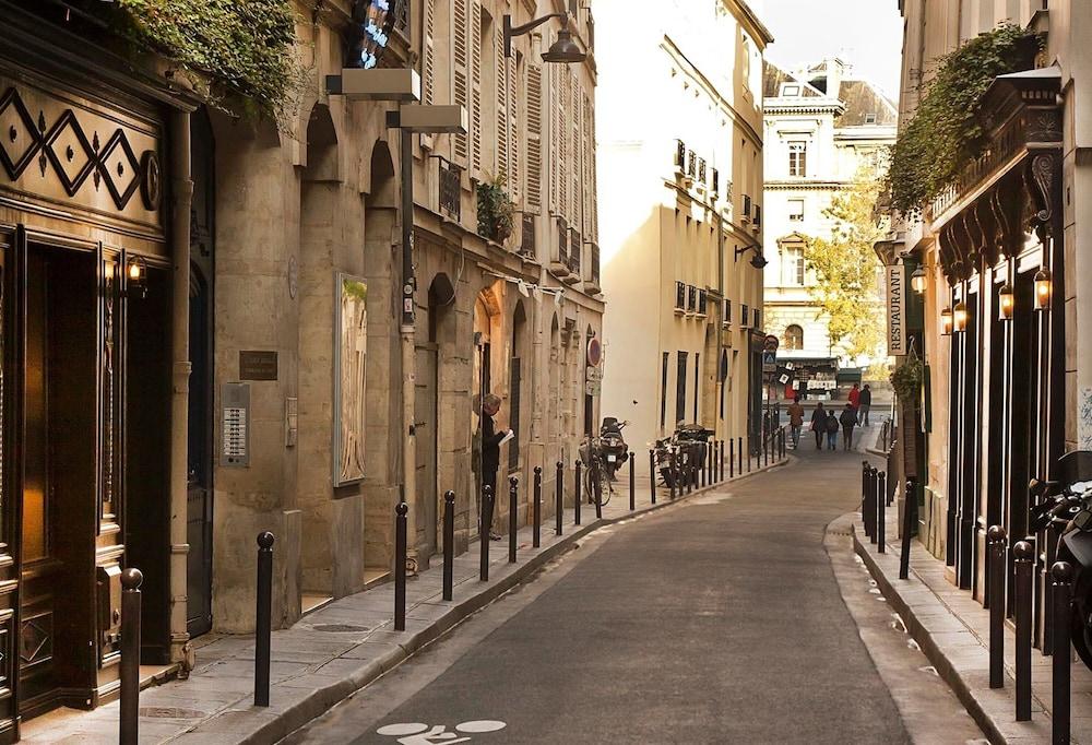 D'estrées 4* Paris