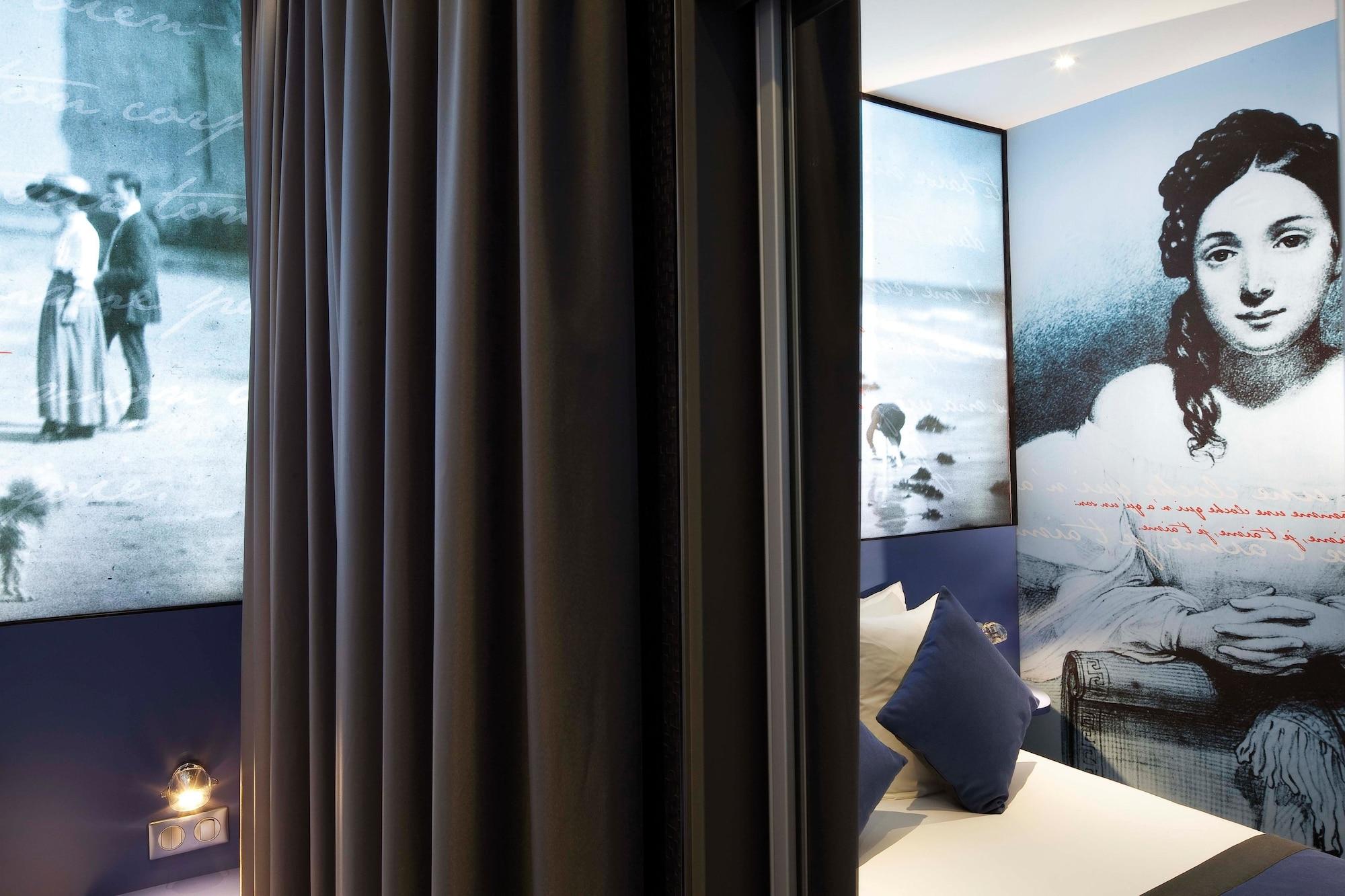 Hotel Montmartre Mon 4*