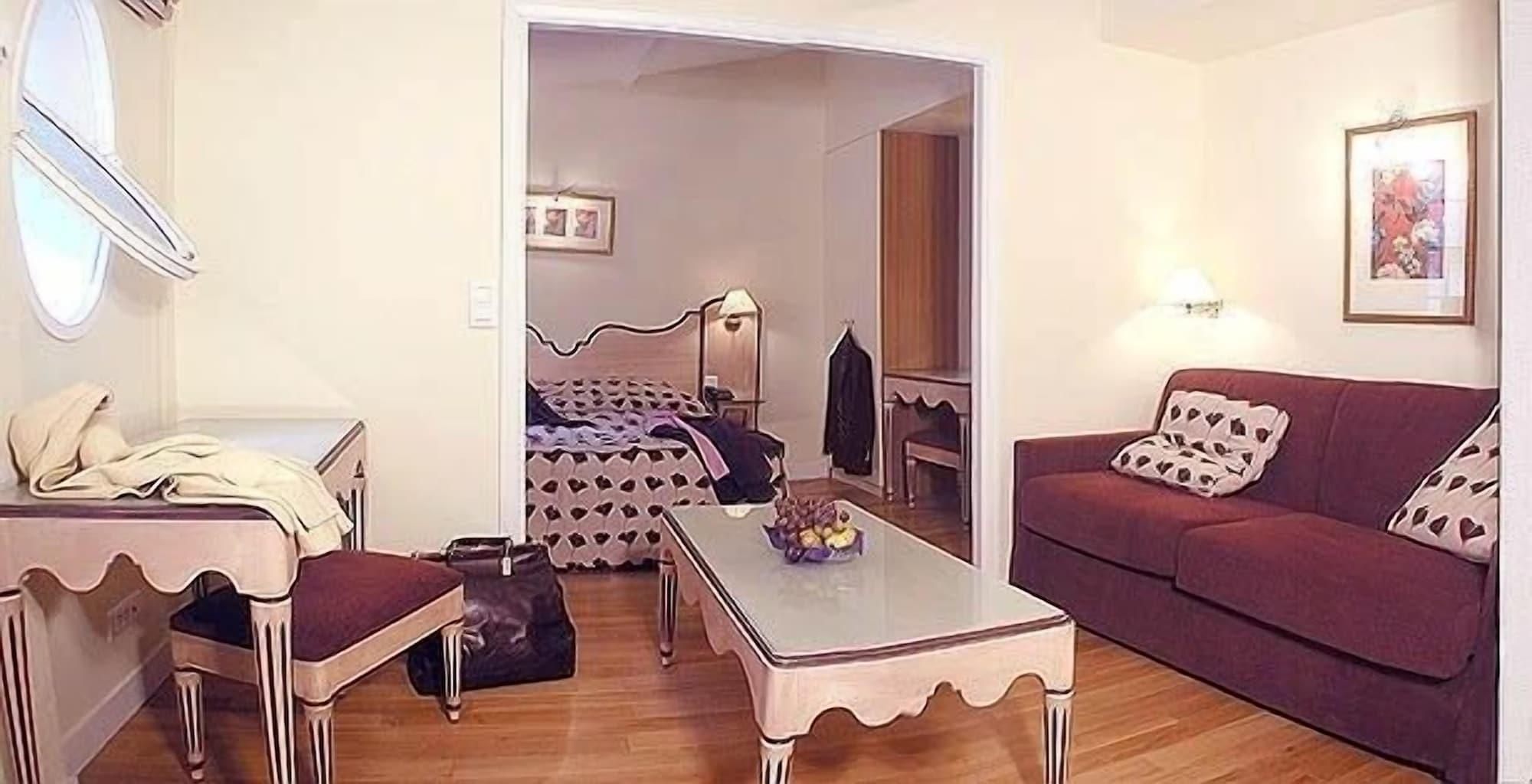 Unic Renoir Saint-germain 3*