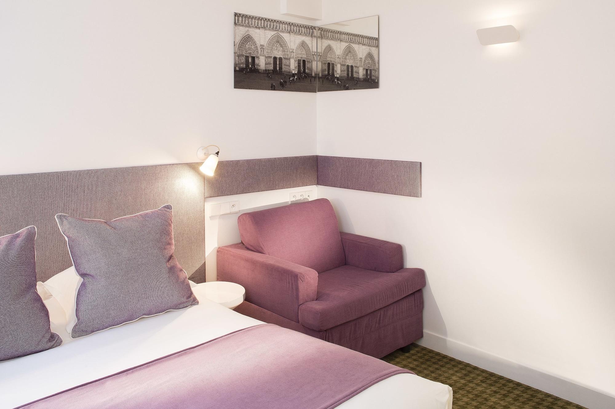 Mistral Hotel