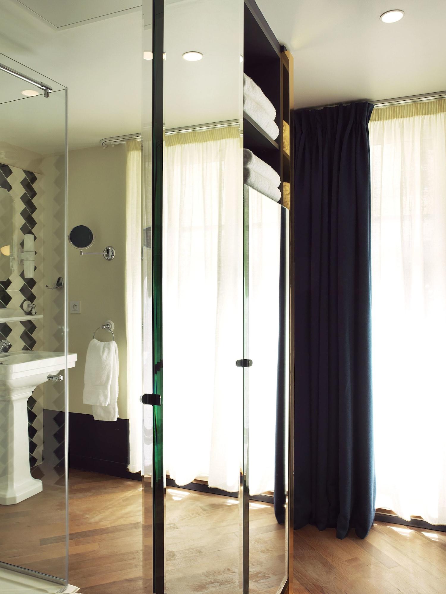 Hotel Bachaumont Paris