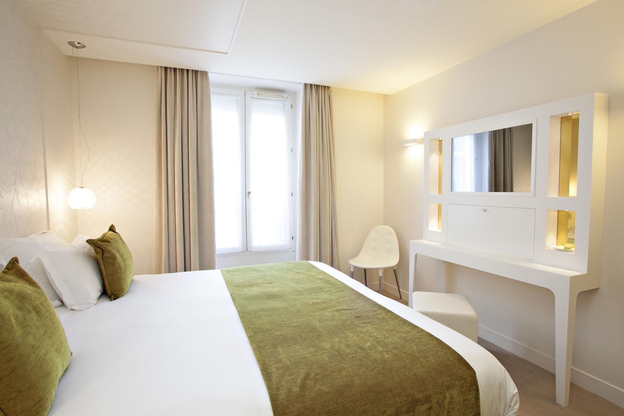 Elysee Secret Hotel