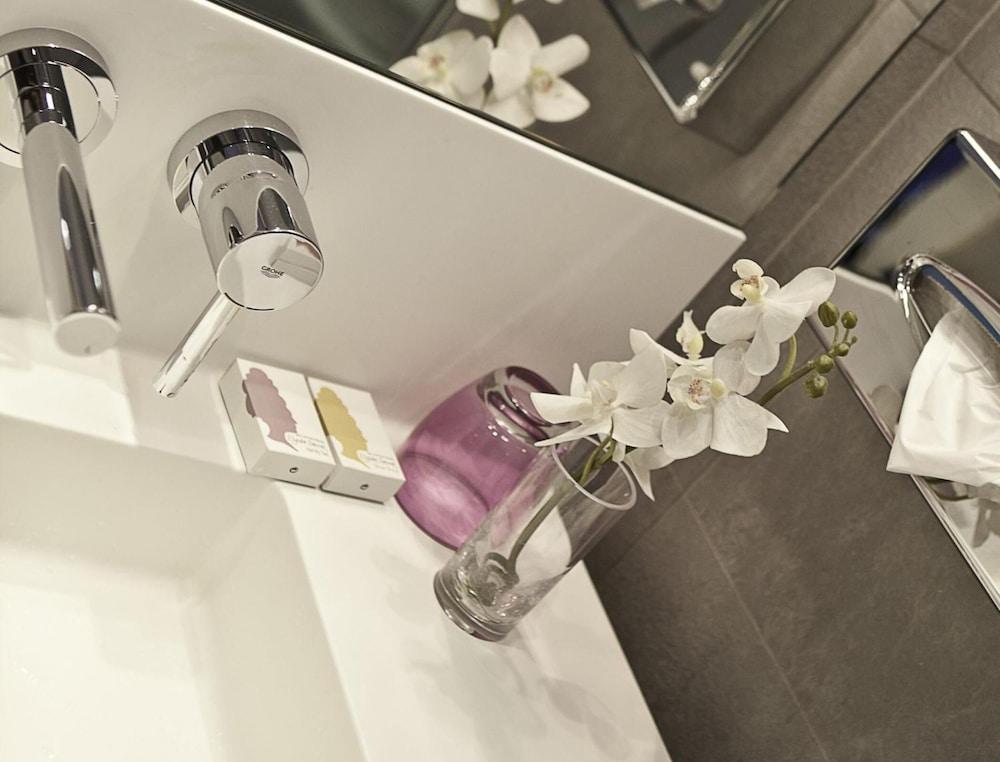 Elysee Secret Hotel Paris