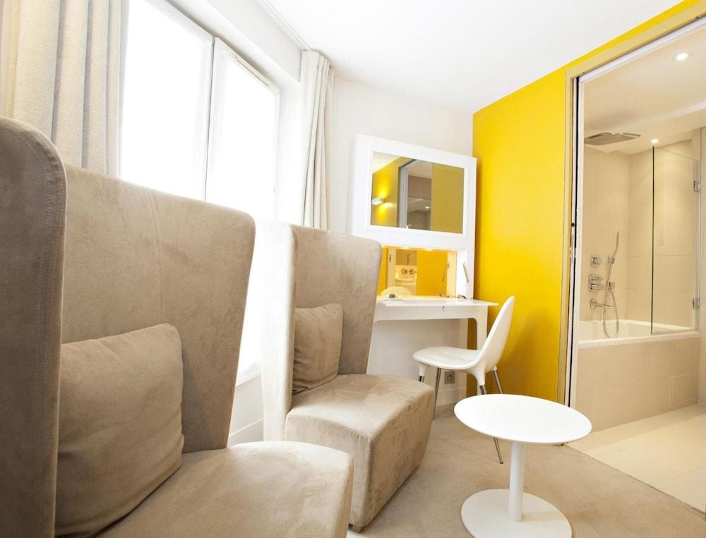 Elysee Secret Hotel