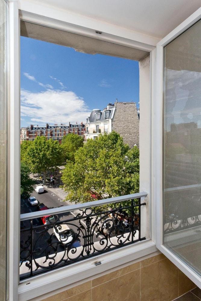 Hotel Hipotel Belgrand Mairie Du 20eme Paris
