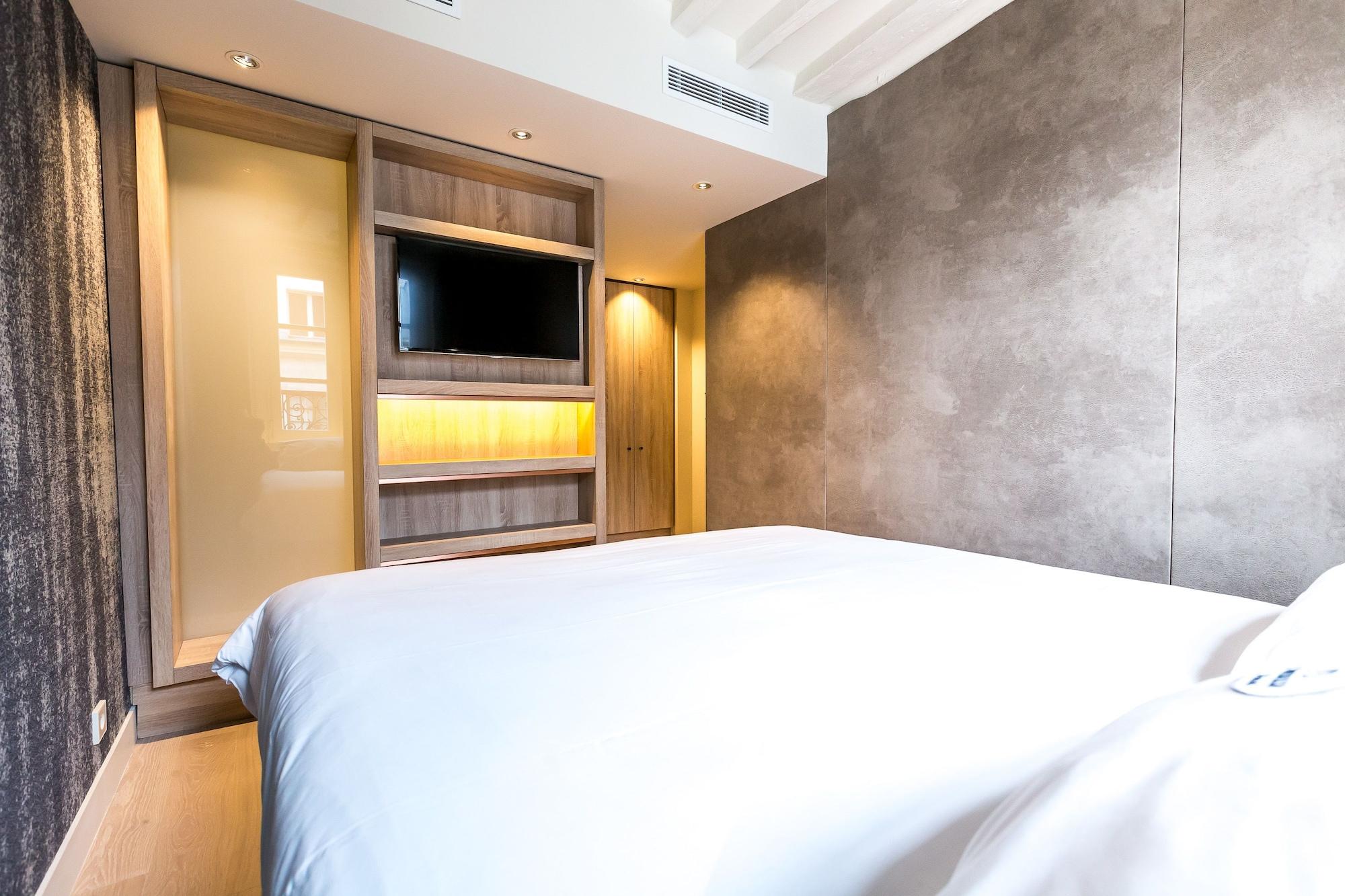 Hotel De Lille - Saint-germain Des Pres Paris