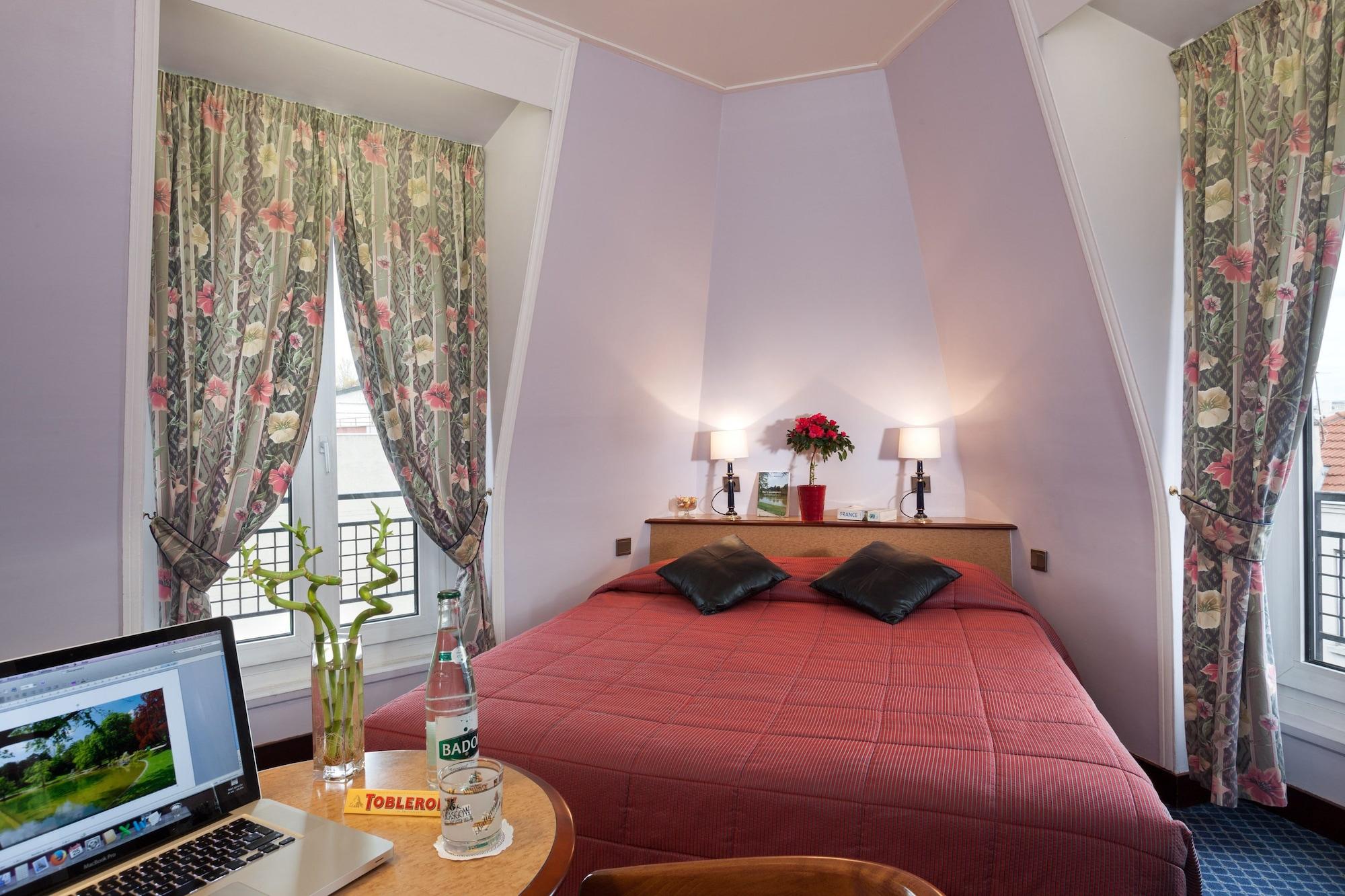 Virgina Hotel 3*