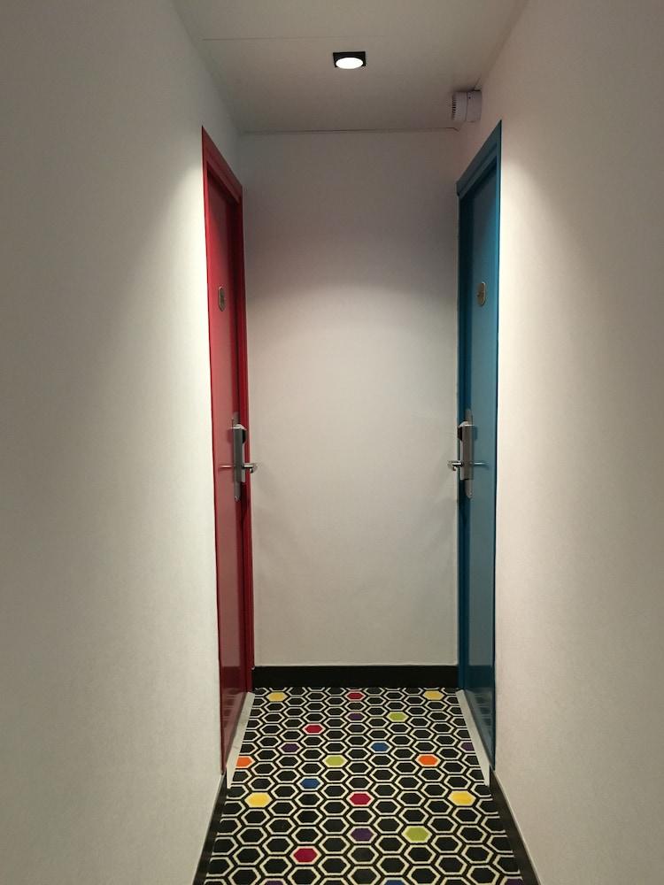 Hotel Vaugirard Paris