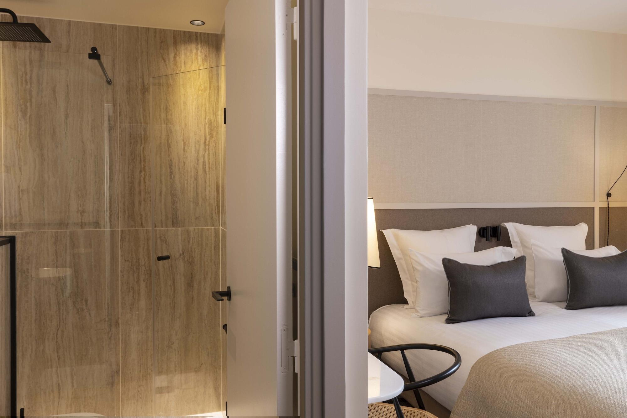 Toujours & 4* Paris