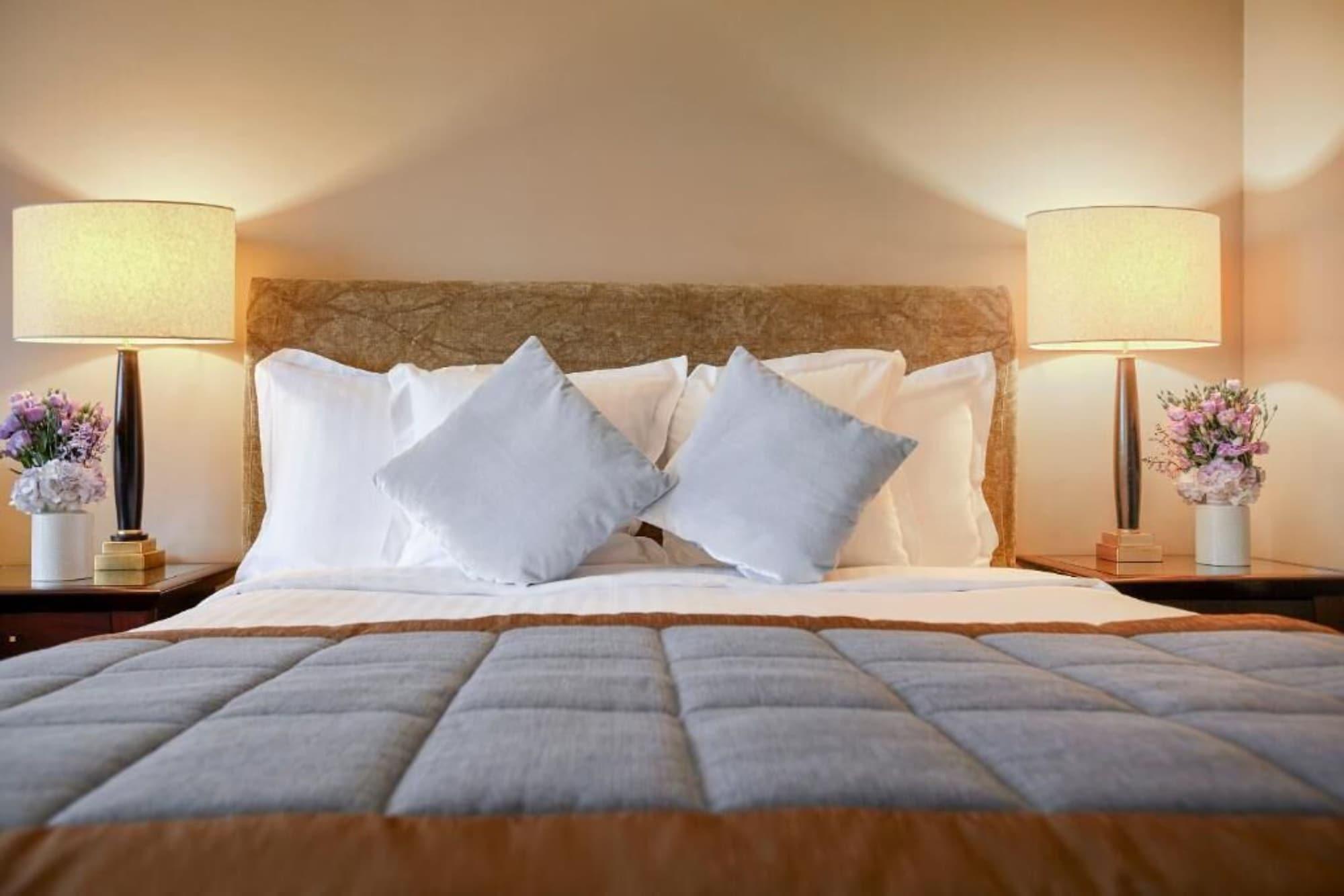 Warwick Champs-elysees Hotel