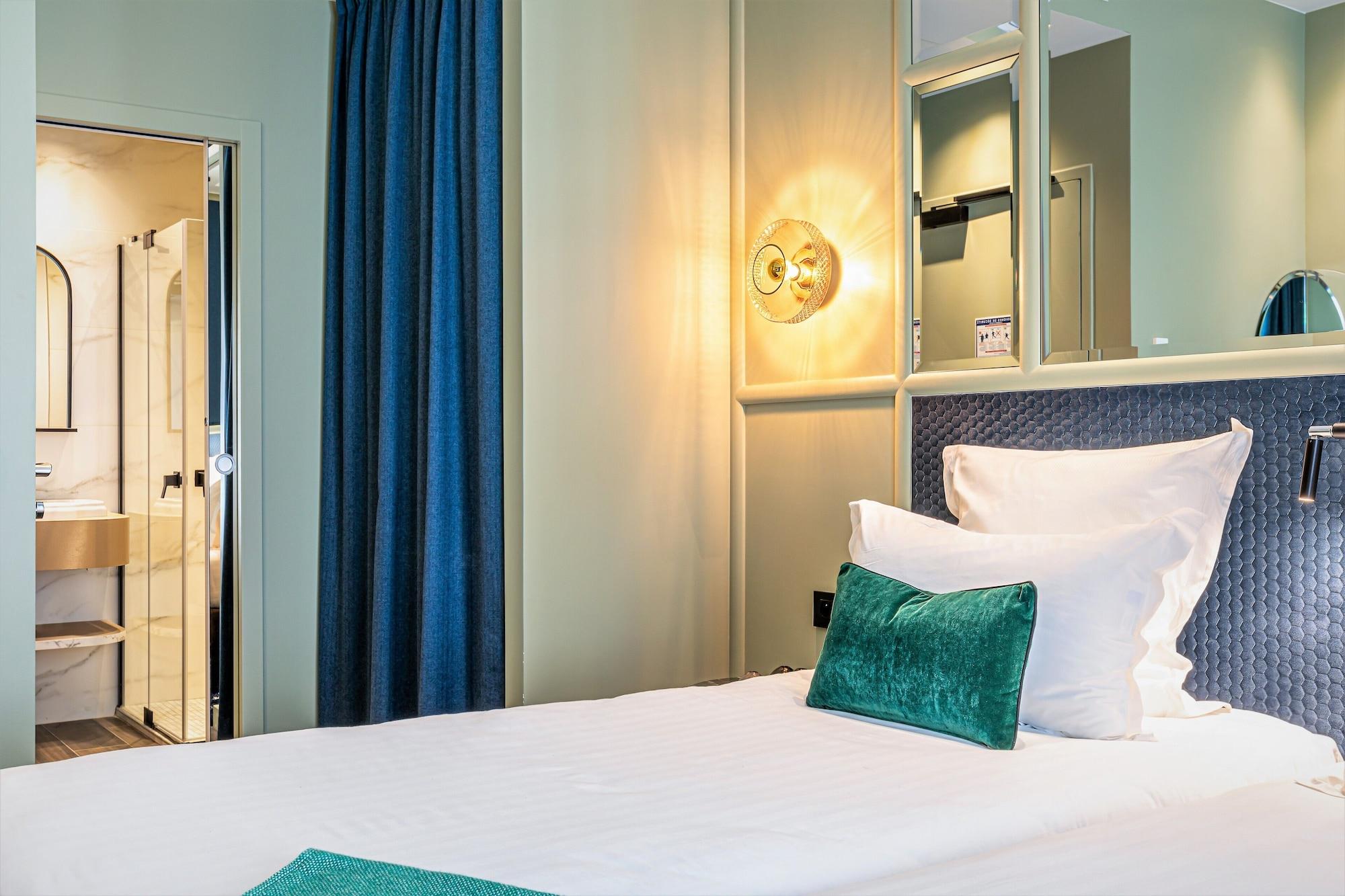 Veryste Hotel 4*