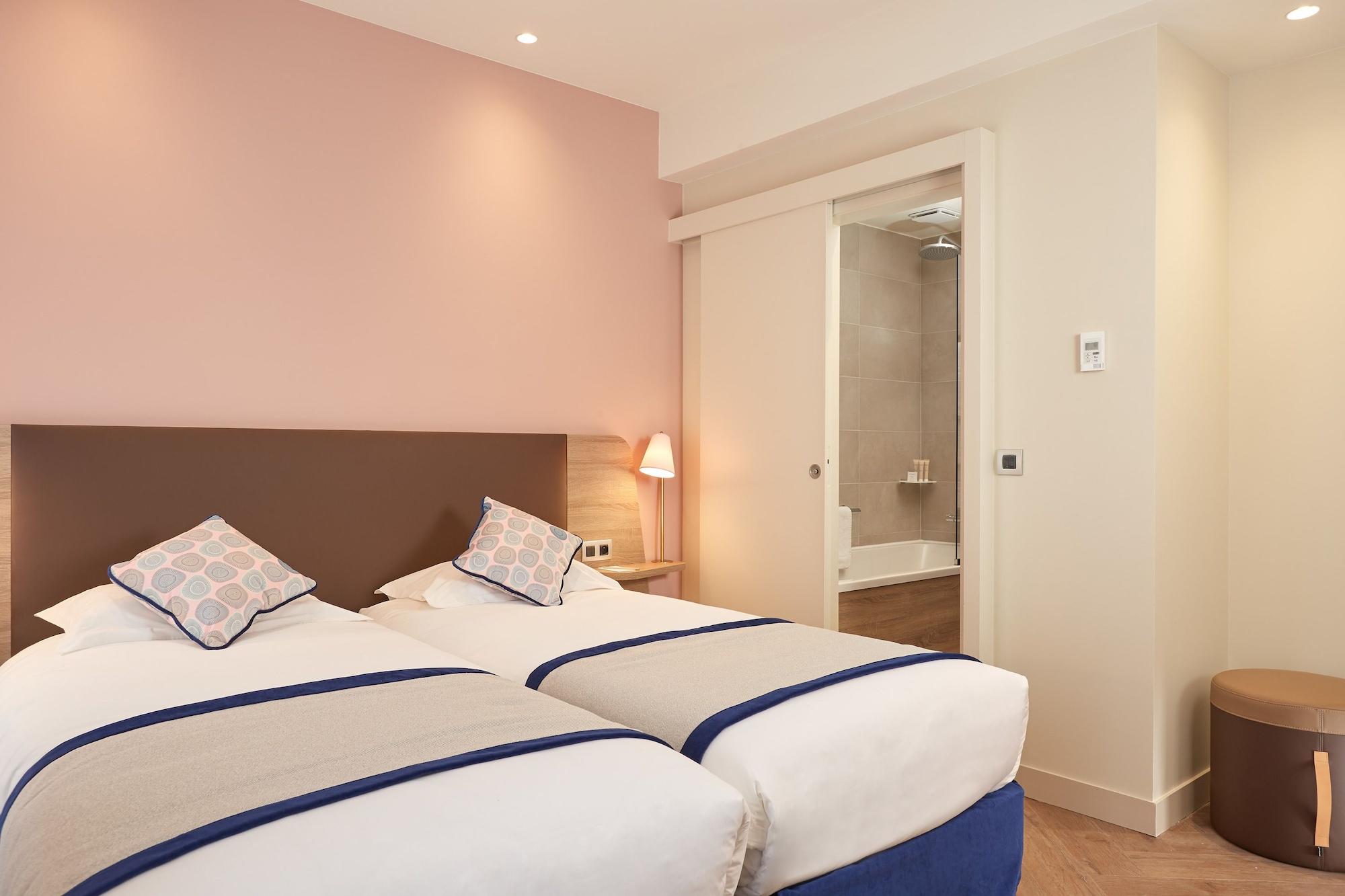 De Sevigne Hotel 3*