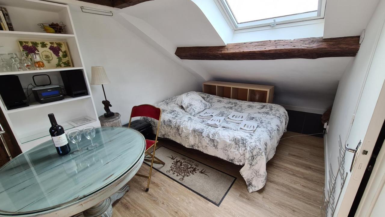 Apartamento Coeur De Avec Vue Sur Les Toits Paris