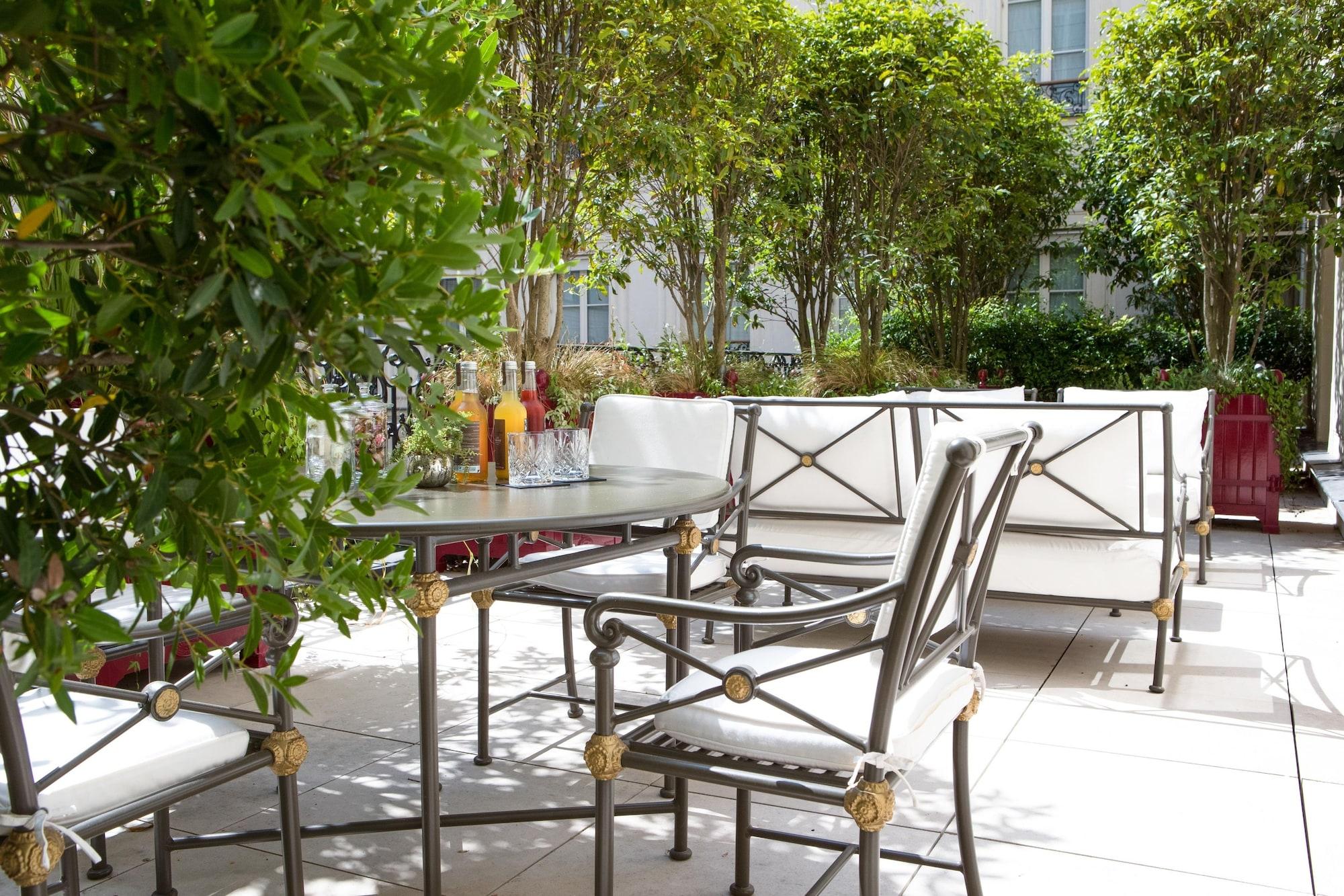 La Reserve & Hotel 5*