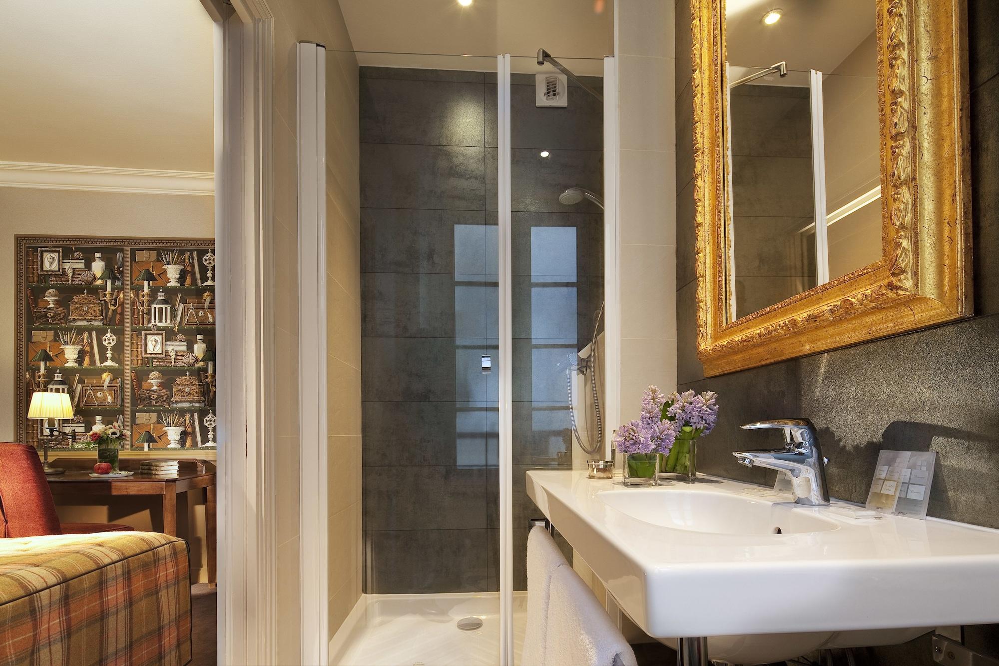 D'albion 3* Paris