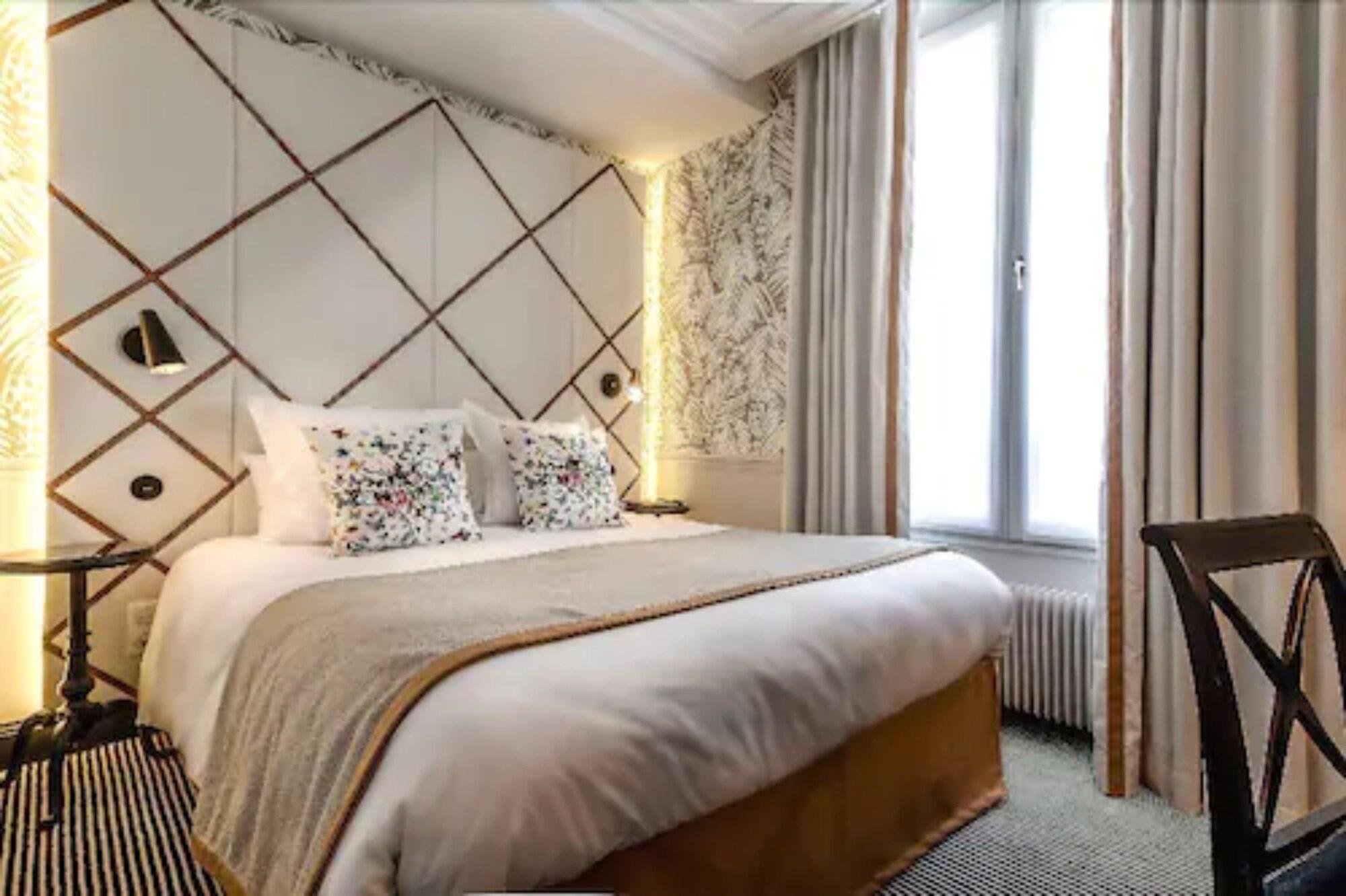 Hotel Jardin Le Bréa Paris