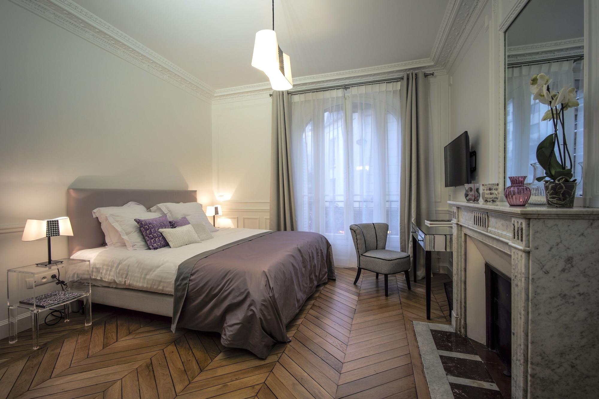 Relais12bis By Eiffel Tower Couette-café Paris