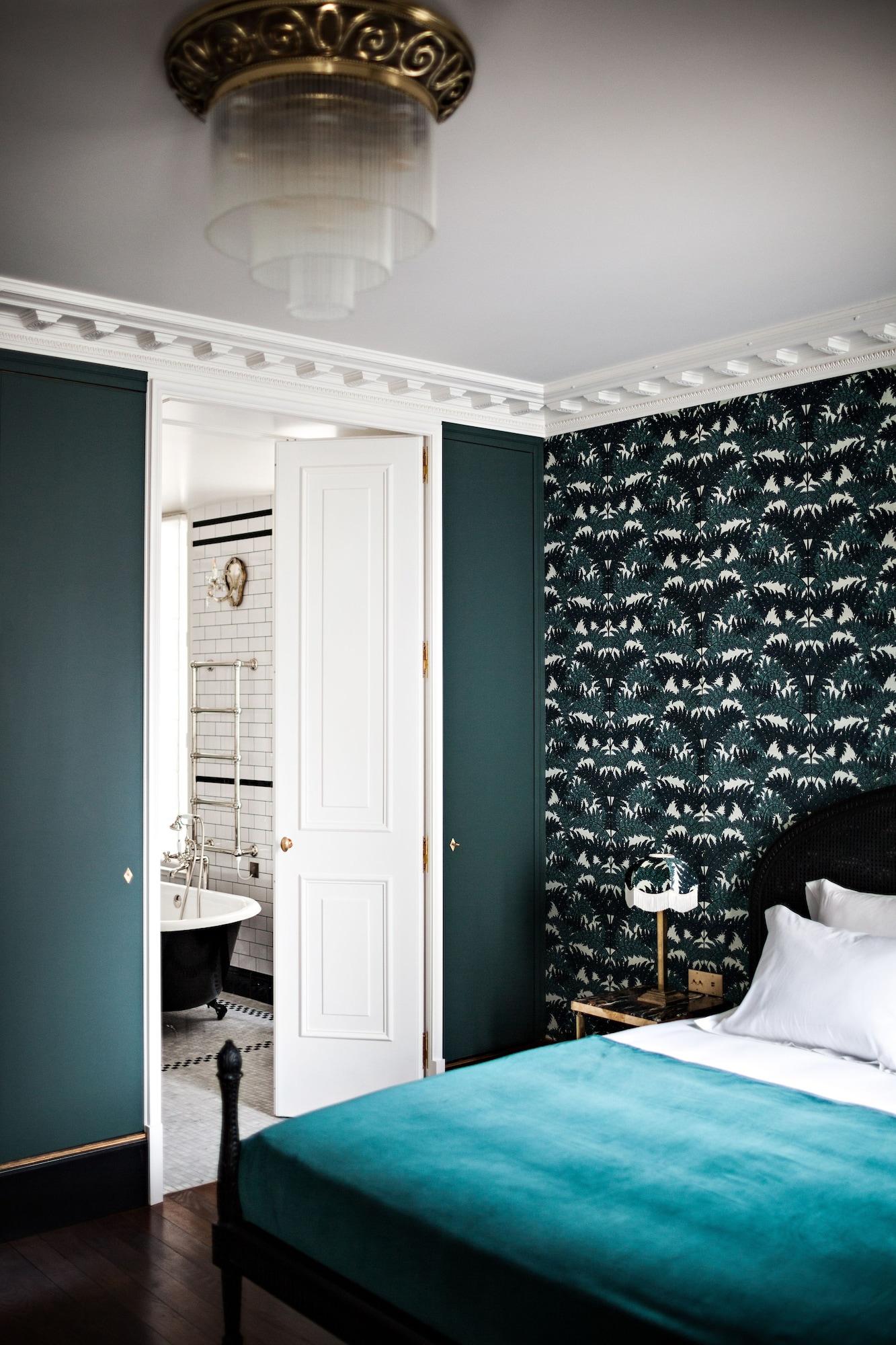 Providence Hotel 4*