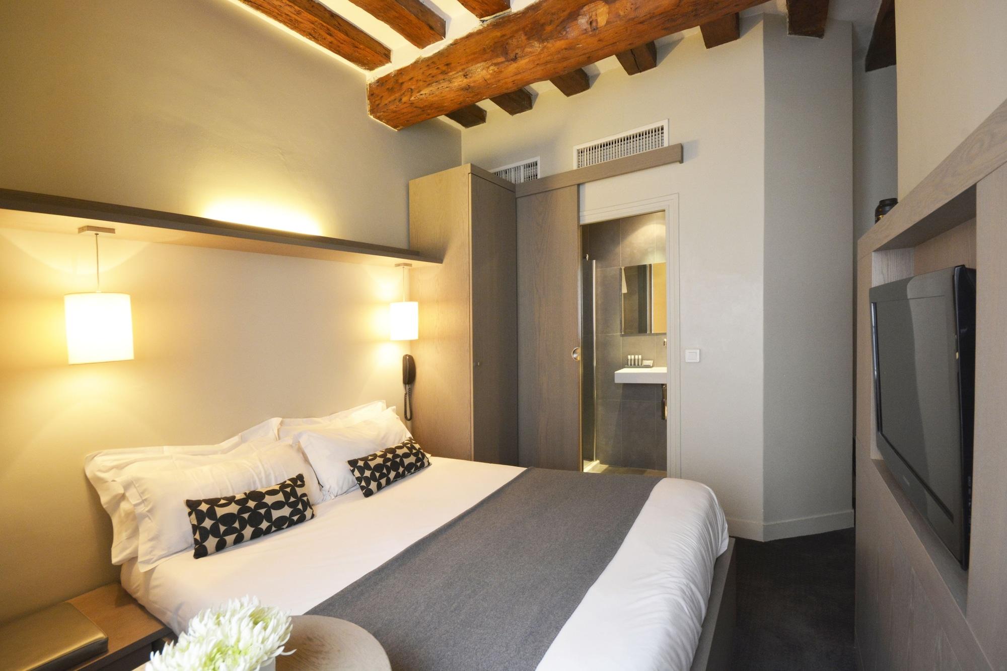 Des Princes Hotel 2*