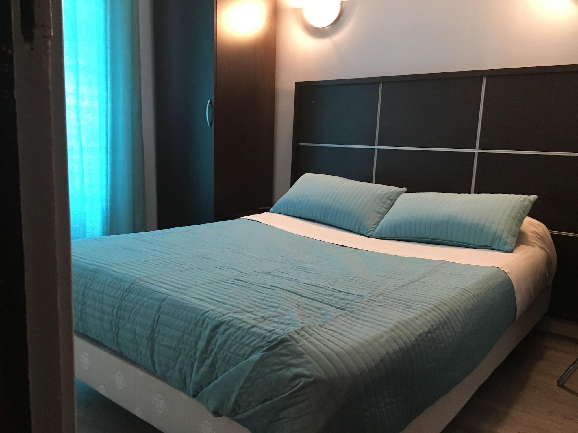 Du Globe 18 Hotel