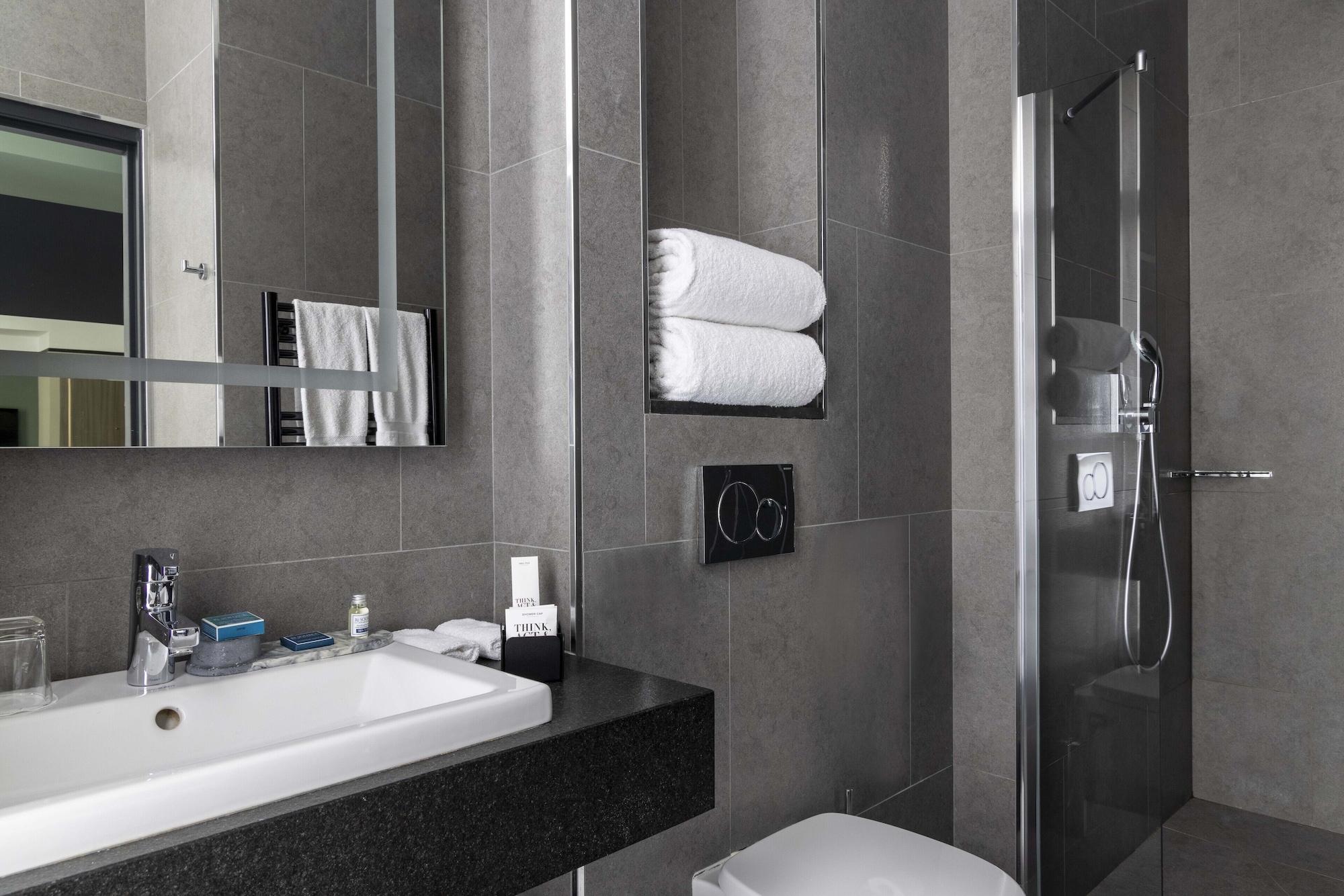 Opera Liege Hotel Paris