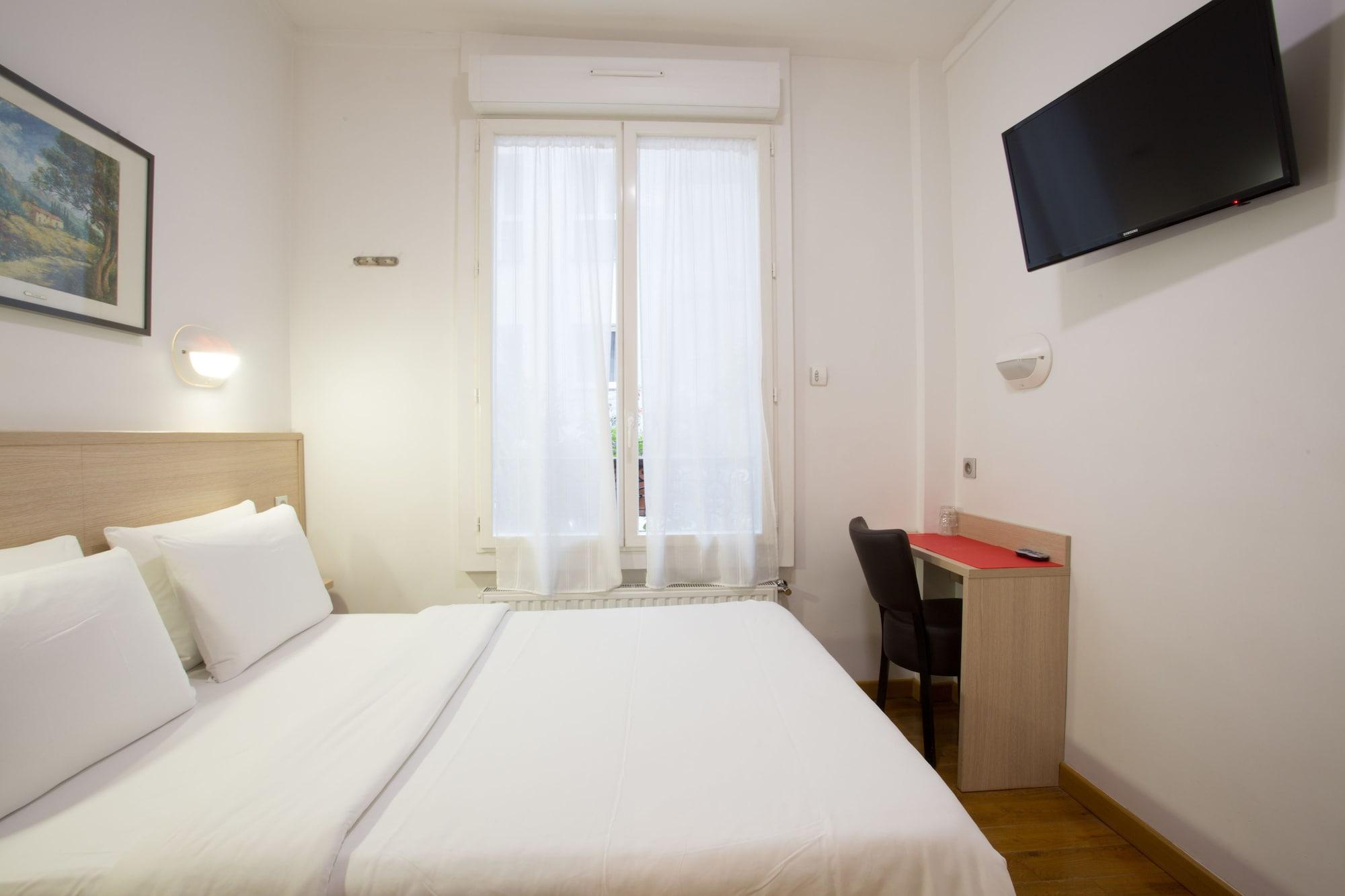 Darcet Hotel 2*