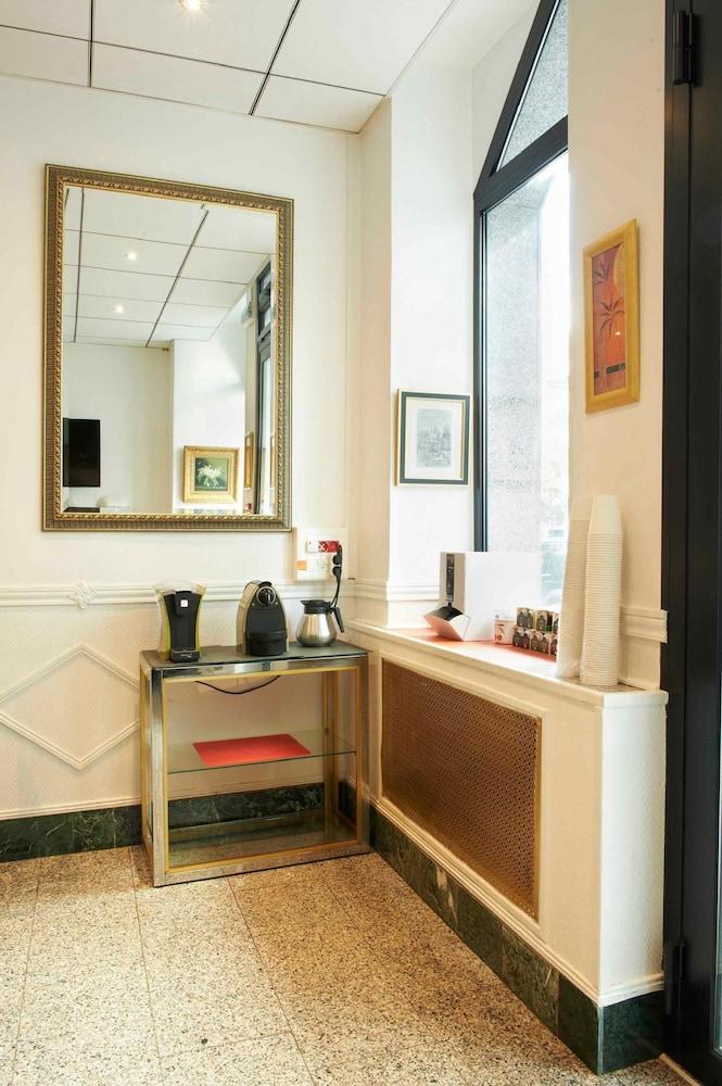 Hotel Darcet 2*