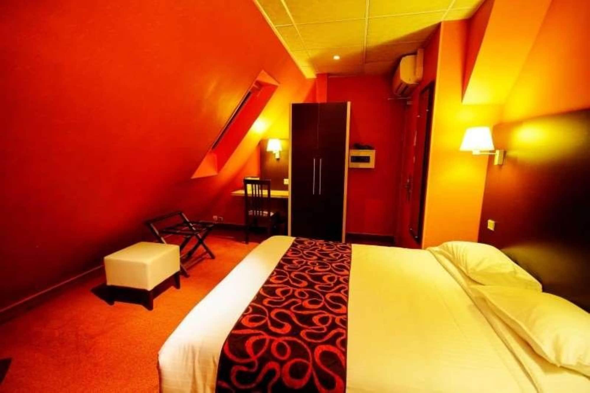 Des Trois Gares 3* Paris