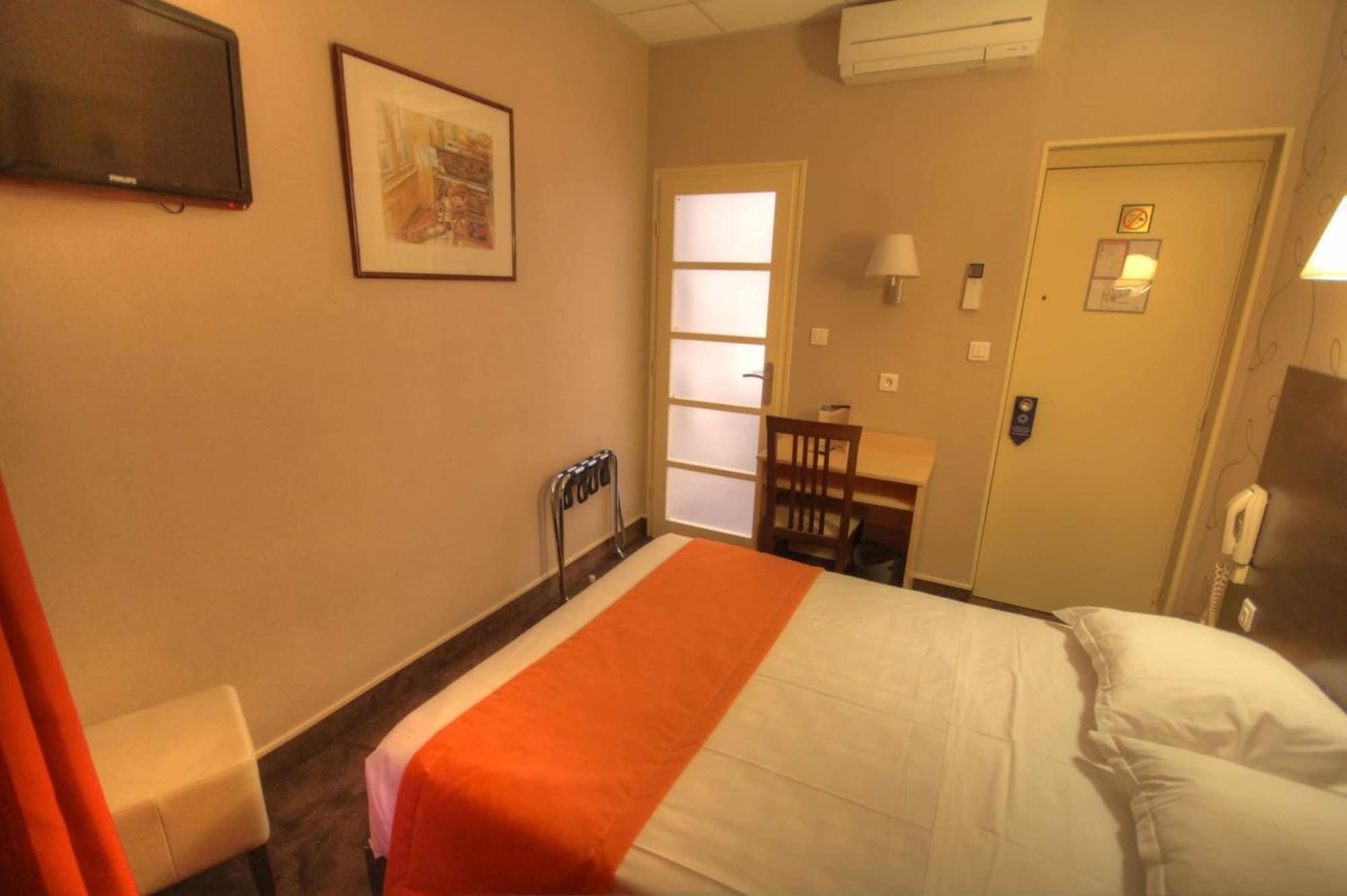 Des Trois Gares Hotel Paris