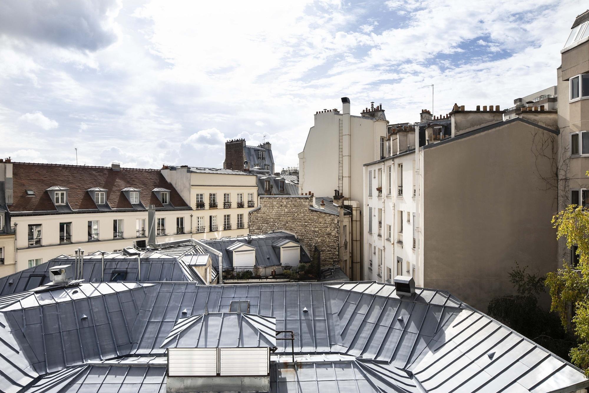 De La Gaîté Paris