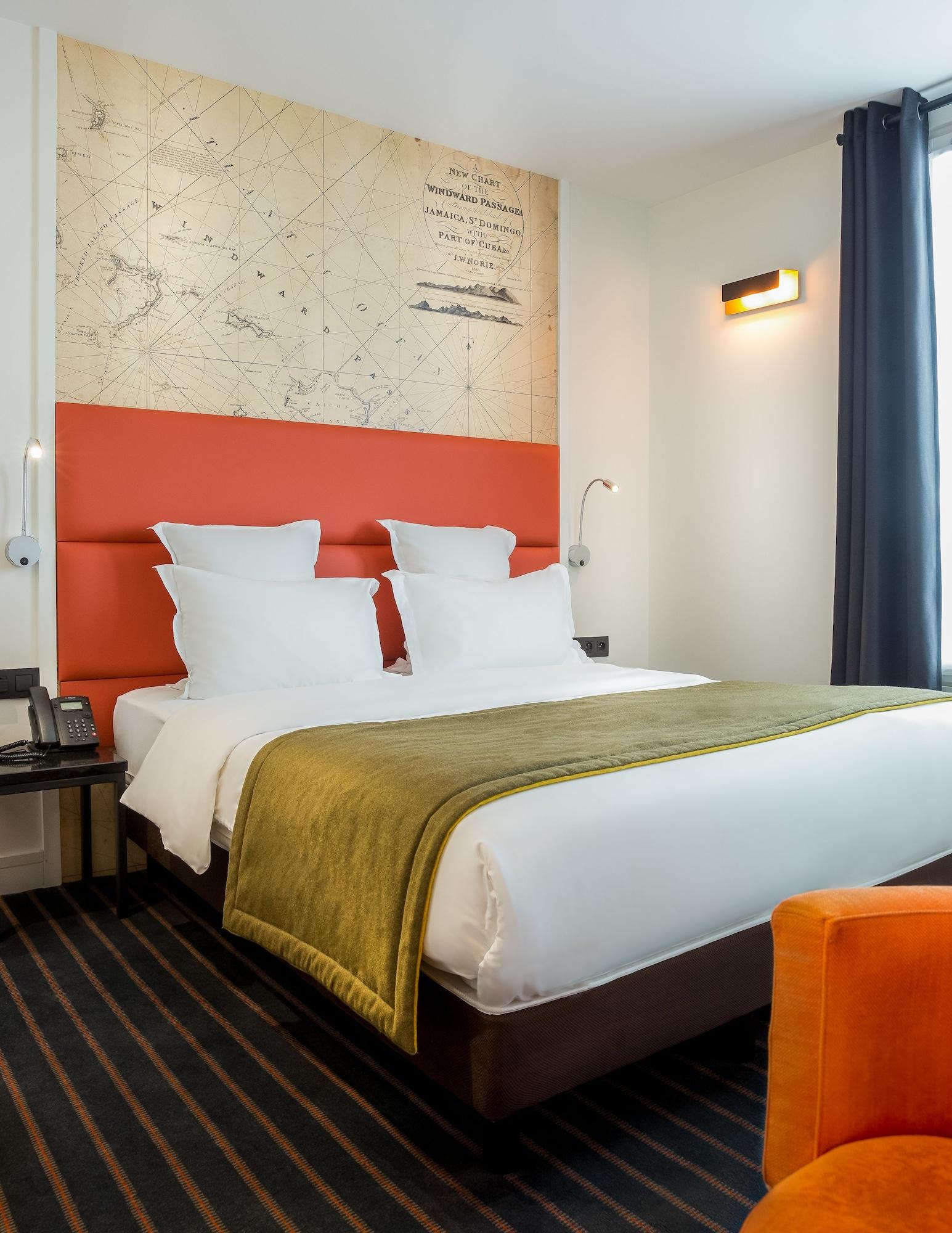 Scarlett Hotel 3*