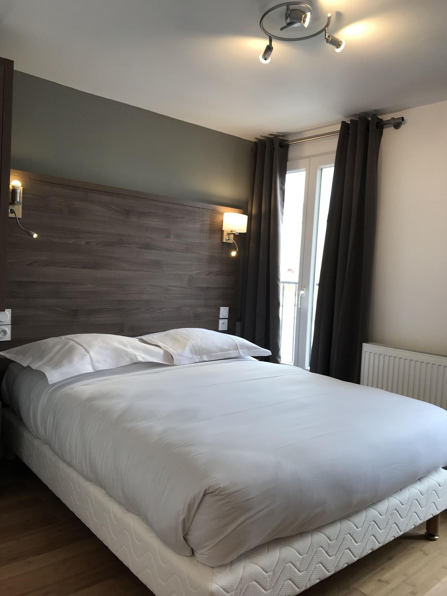 Luxelthe 2* Paris