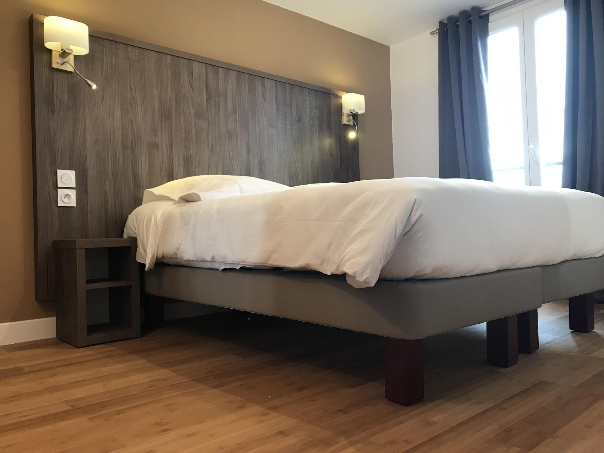 Luxelthe 2* Paris