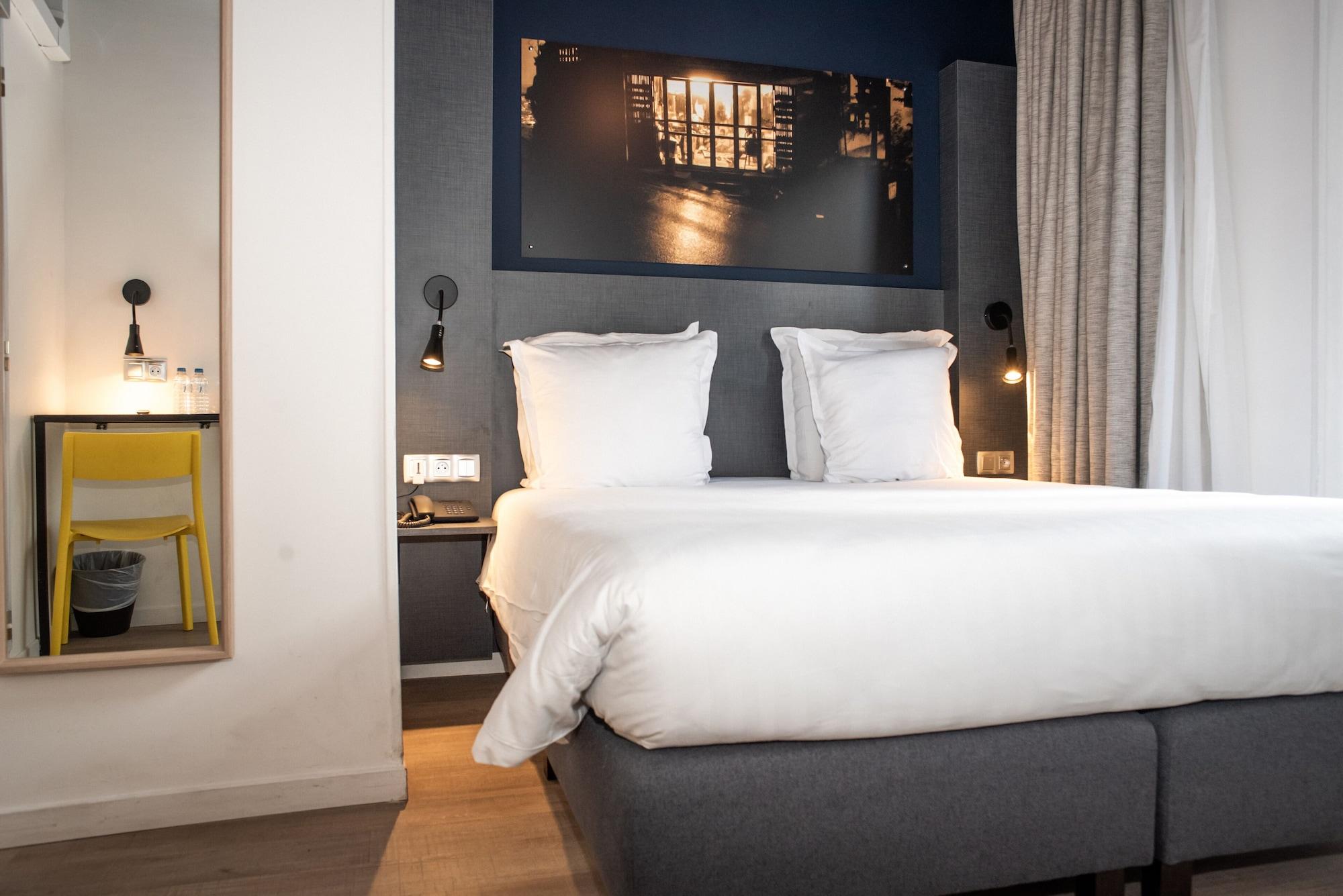 Hotel Des Arts-bastille 3*