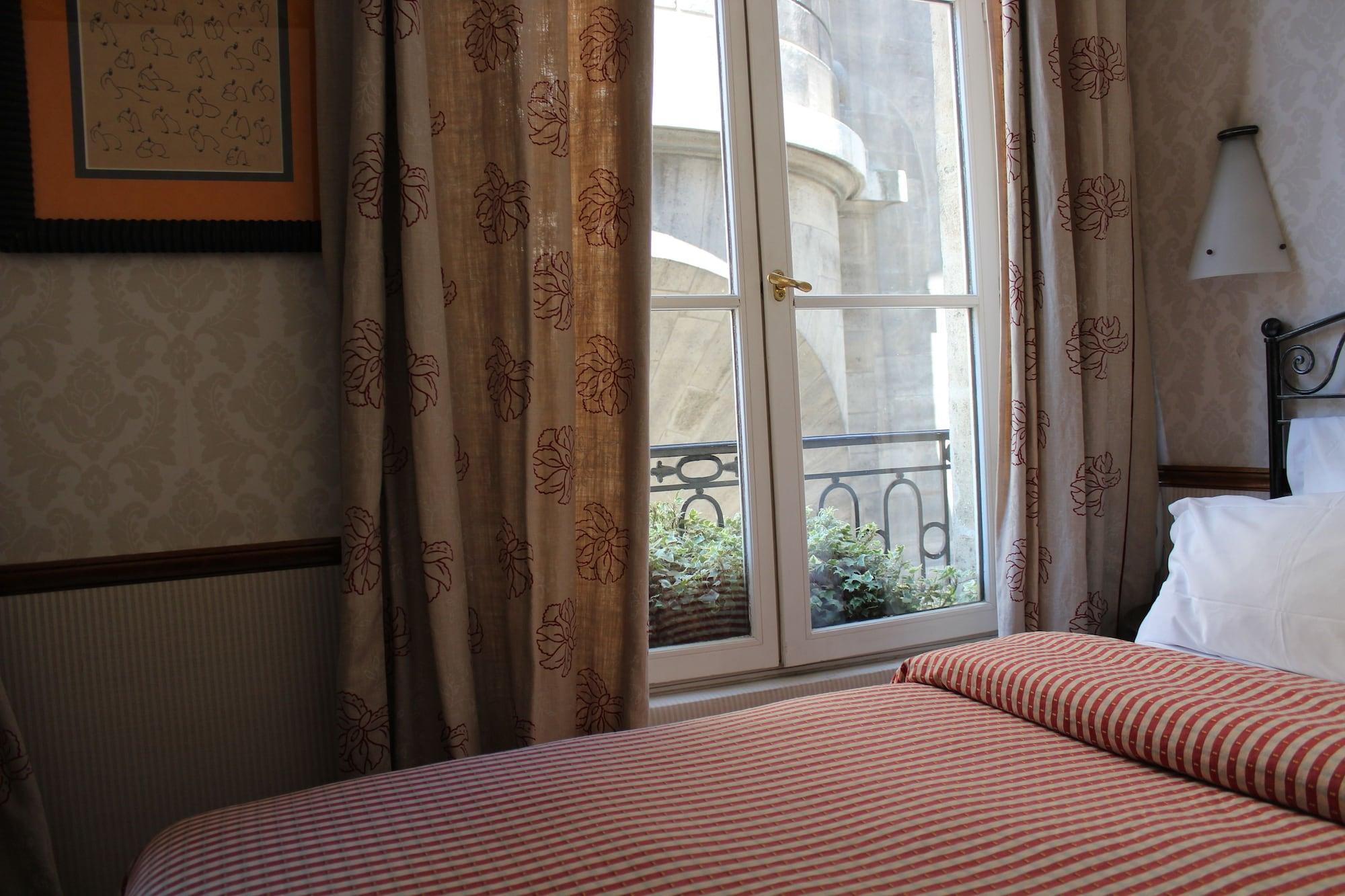 Le Relais Saint Sulpice 4* Paris