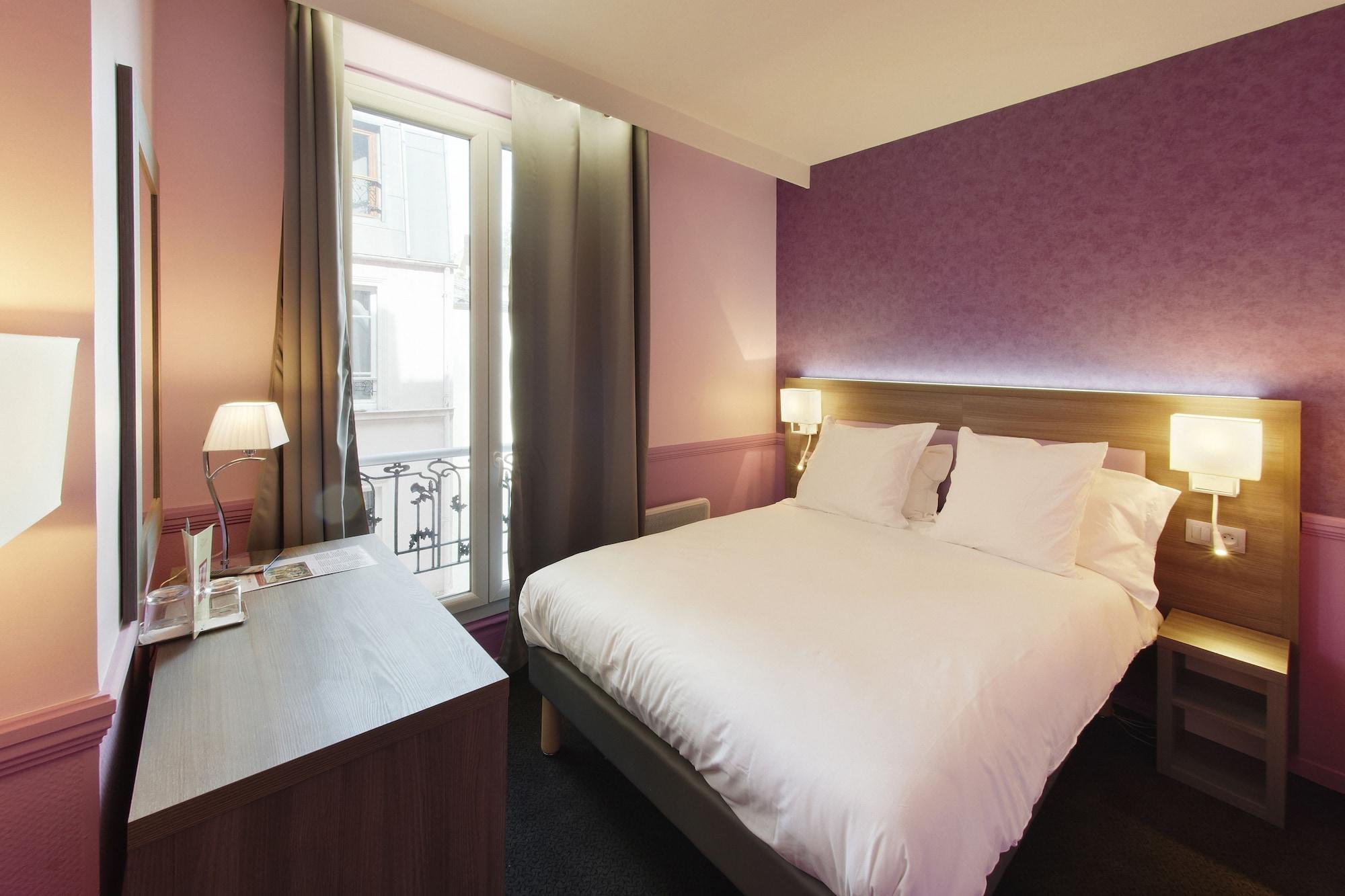 Poussin Hotel Paris