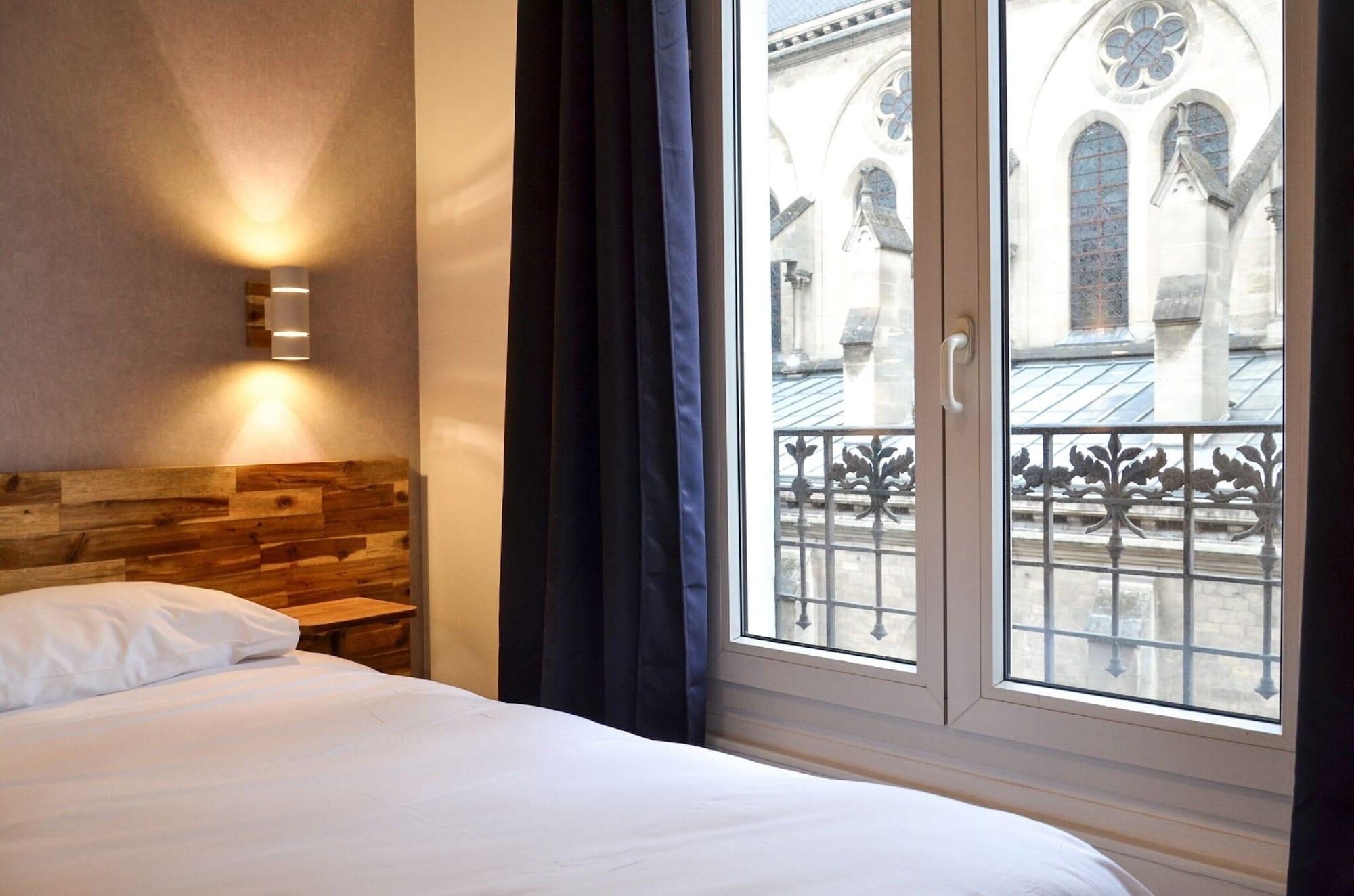 Hotel De La Perdrix Rouge