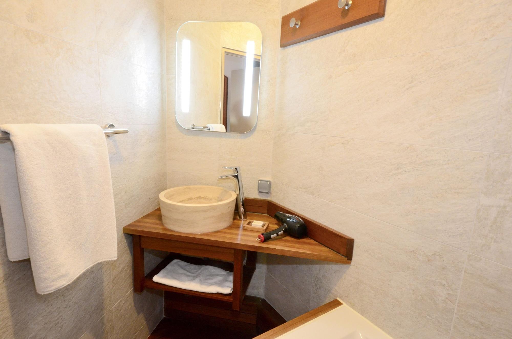 Green Confort 13 (adults Only) Hotel 3*