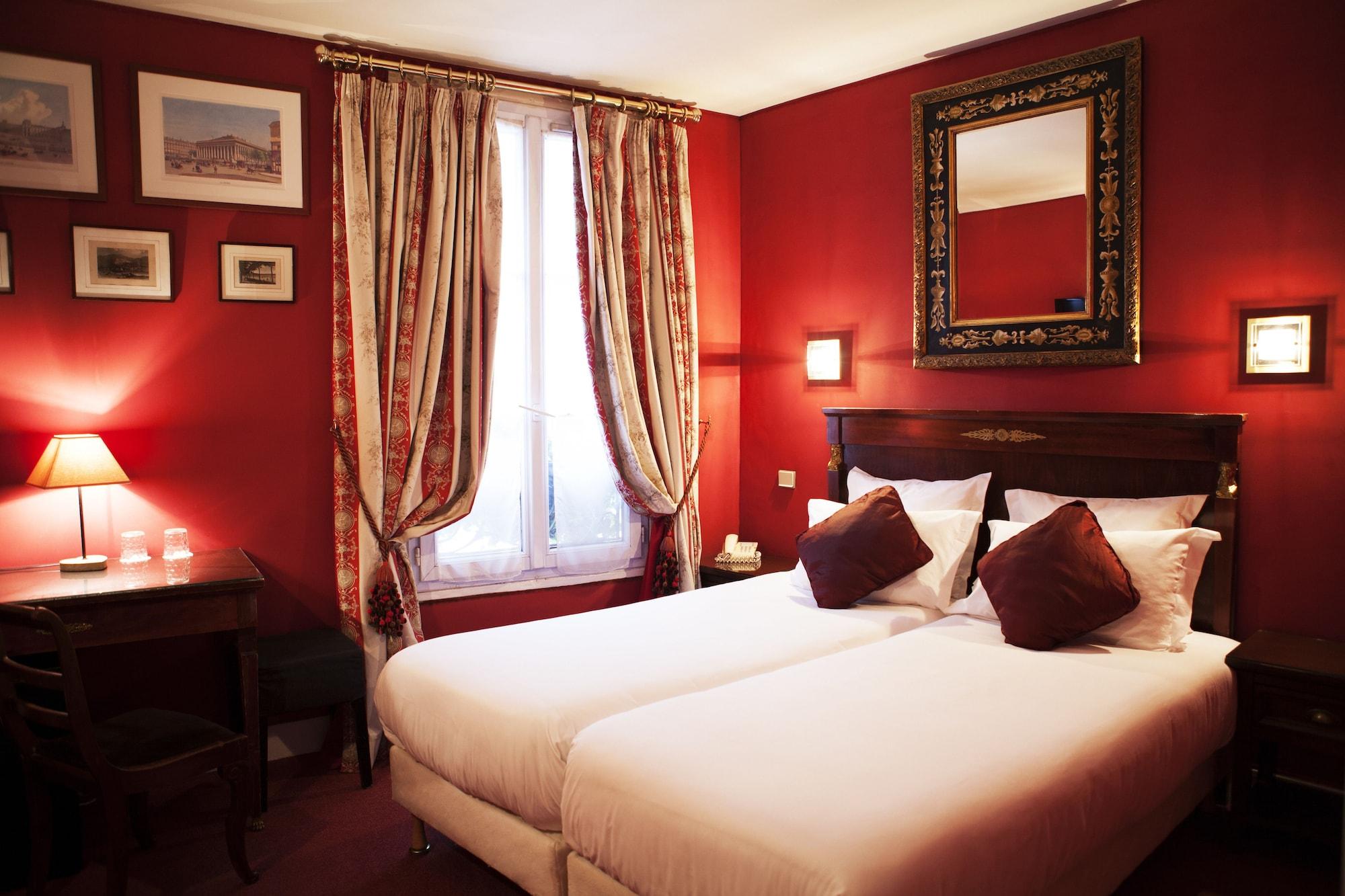 De La Motte Picquet Hotel 3*