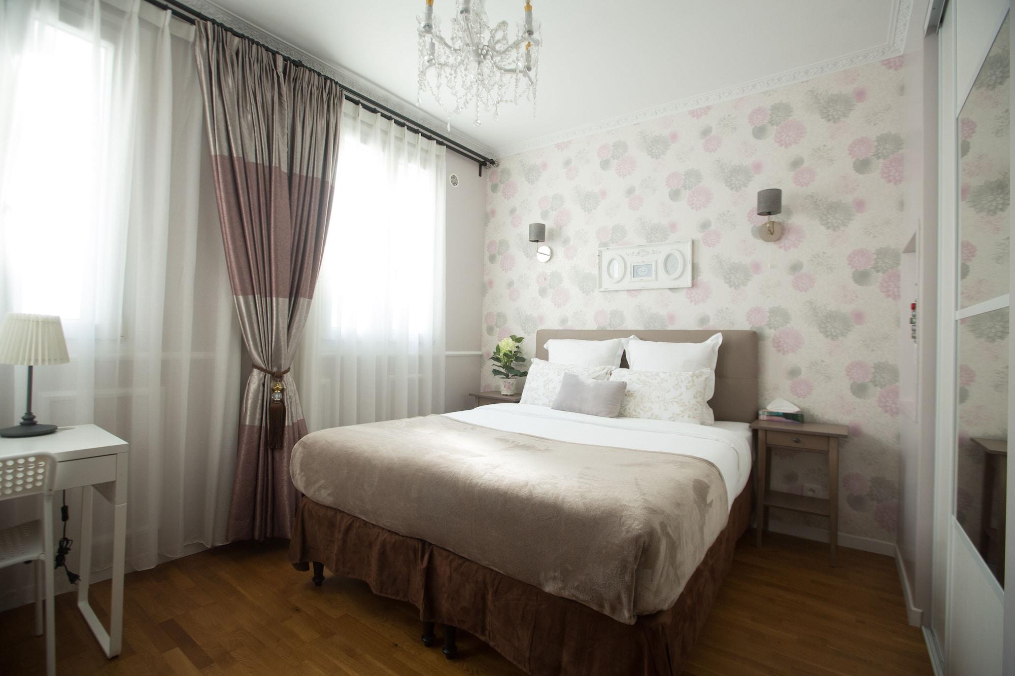 La Maison Gobert Particulier Bed & Breakfast Paris