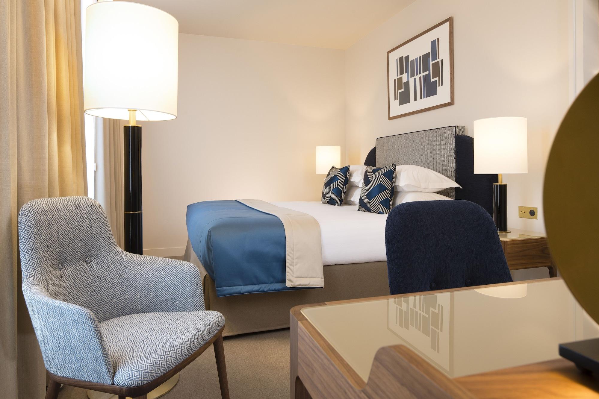 Le Tsuba 4* Paris