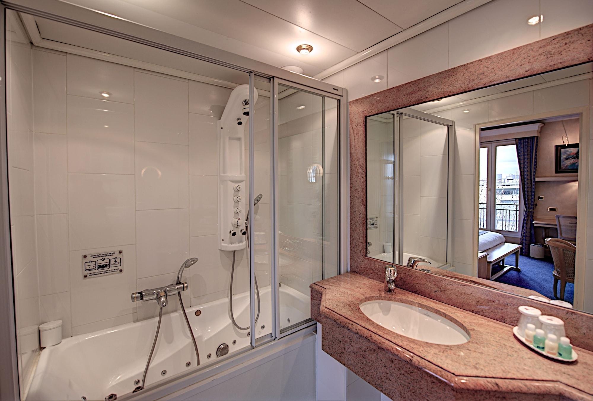 Hotel Du Midi Montparnasse