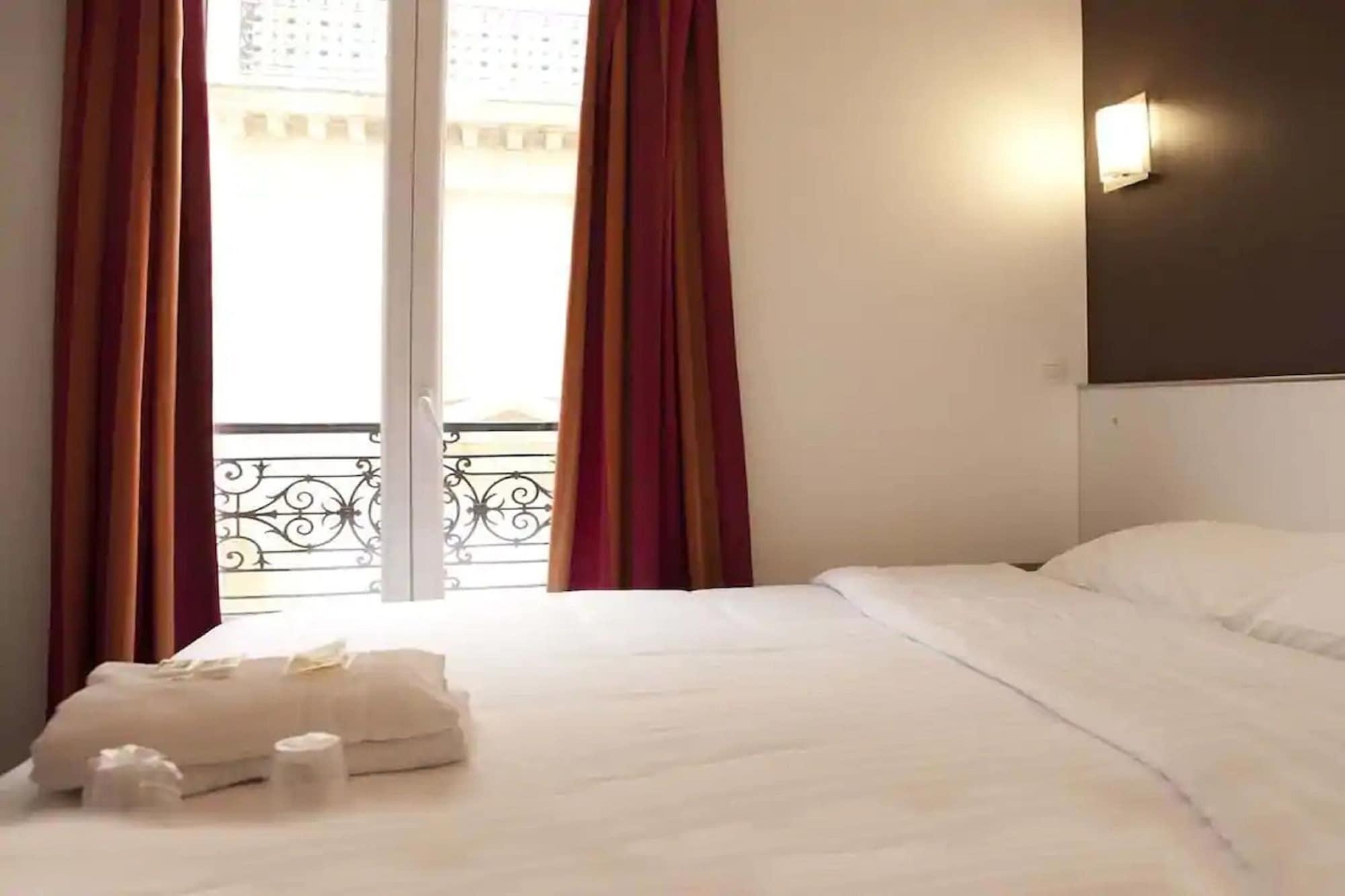 Royal Wagram Paris