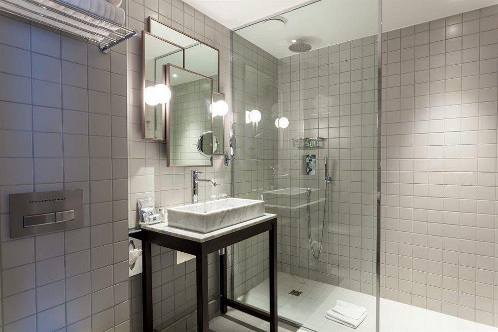 Hotel Saint Dominique Paris