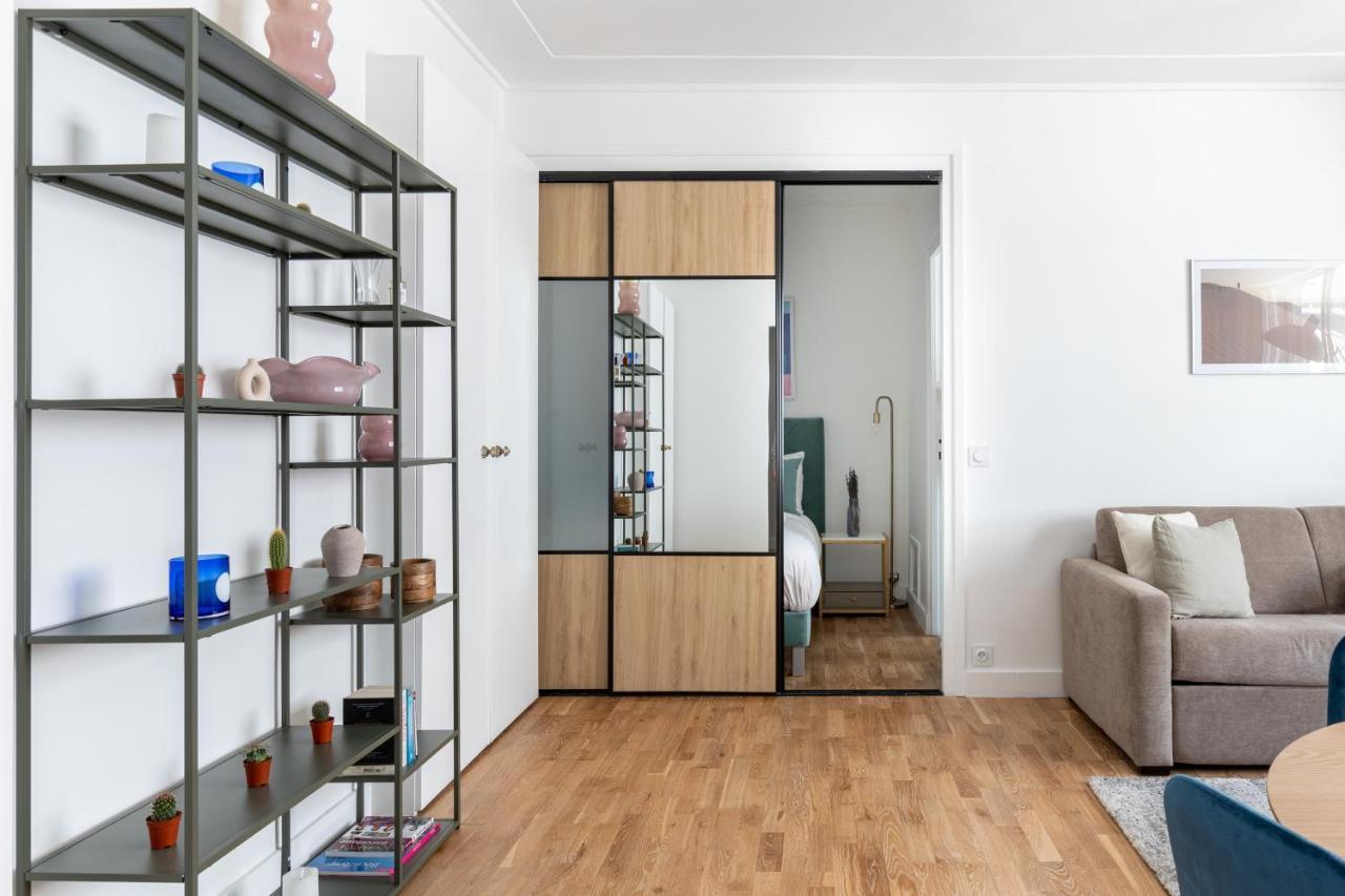 Apartment Home Suite Home Montaigne Place De L'Alma Paris